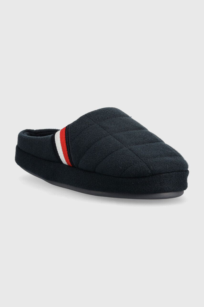 Tommy Hilfiger Copati Fm0fm04346 Corporate Hilfiger Homeslipper mornarsko modra barva - Pepit.si