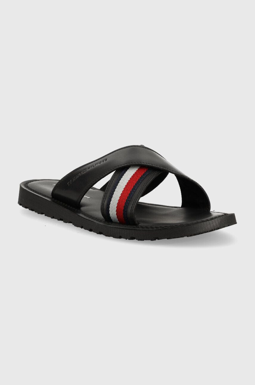 Tommy Hilfiger Natikači HILFIGER CRISS CROSS SANDAL moški črna barva FM0FM04457 - Pepit.si