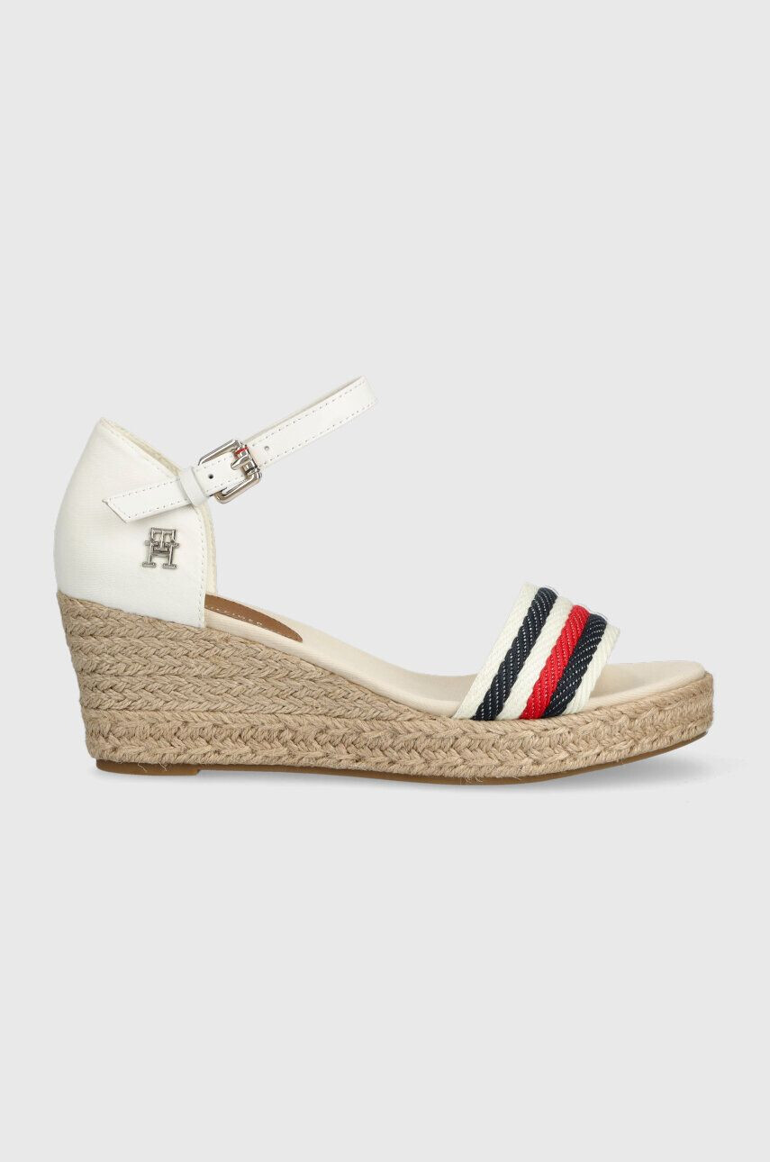 Tommy Hilfiger Sandali MID WEDGE CORPORATE ženski bela barva - Pepit.si