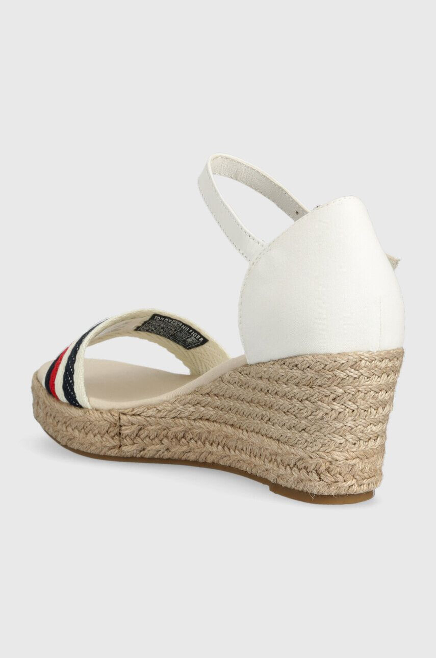 Tommy Hilfiger Sandali MID WEDGE CORPORATE ženski bela barva - Pepit.si