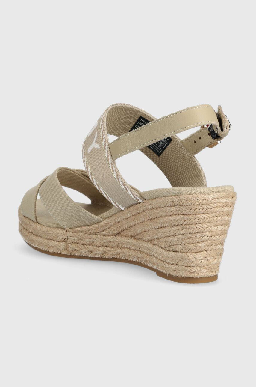 Tommy Hilfiger Sandali SEASONAL WEBBING MID WEDGE ženski bež barva FW0FW07091 - Pepit.si