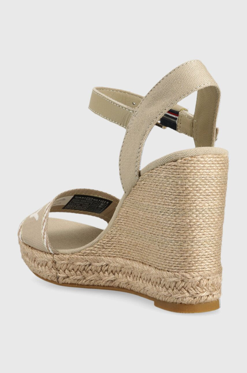 Tommy Hilfiger Sandali SEASONAL WEBBING WEDGE ženski bež barva FW0FW07088 - Pepit.si