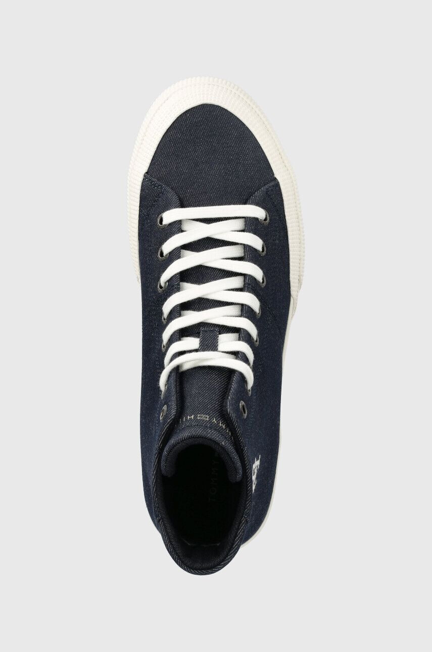 Tommy Hilfiger Superge TH HI VULC PREMIUM DENIM moške mornarsko modra barva - Pepit.si