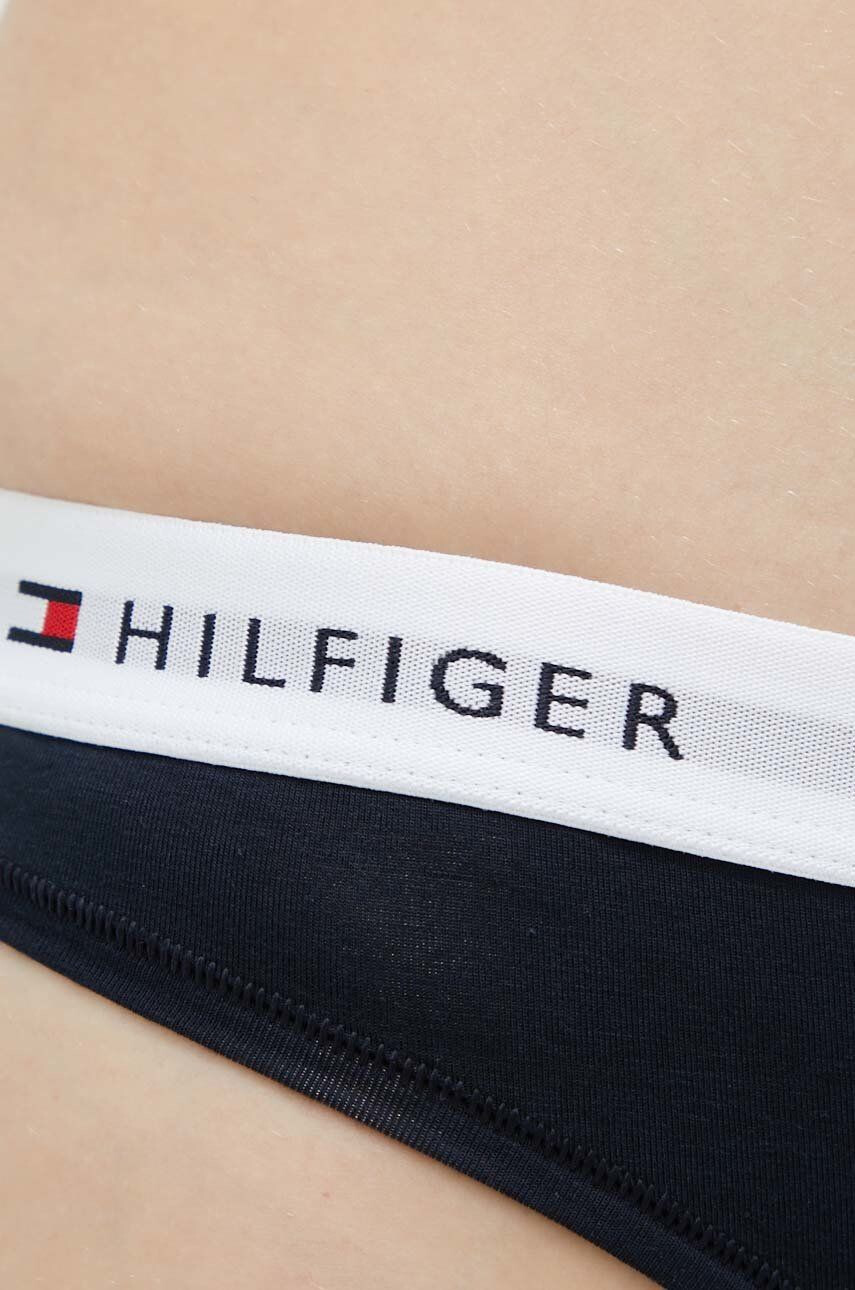 Tommy Hilfiger Tangice mornarsko modra barva - Pepit.si