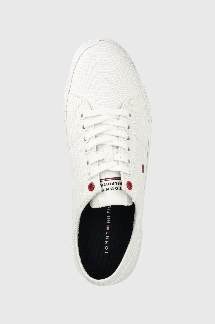 Tommy Hilfiger Teniske CORE CORPORATE VULC CANVAS moške bela barva - Pepit.si