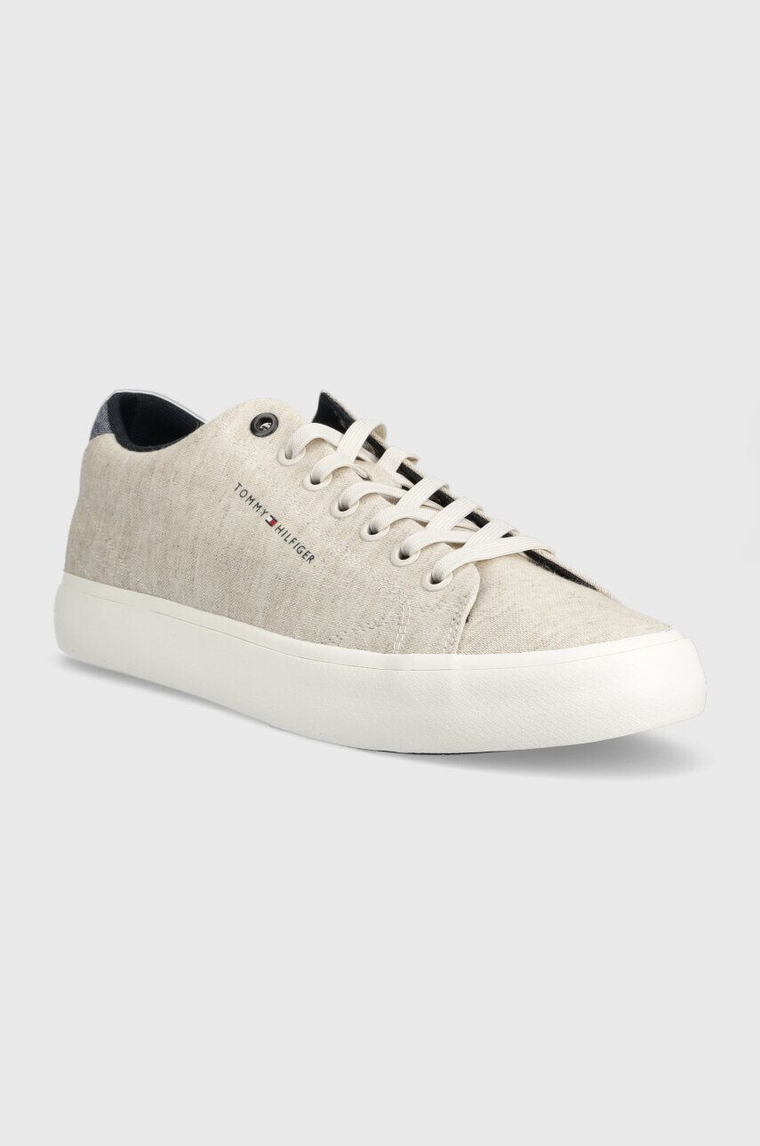 Tommy Hilfiger Teniske TH HI VULC CORE LOW CHAMBRAY bela barva FM0FM04738 - Pepit.si