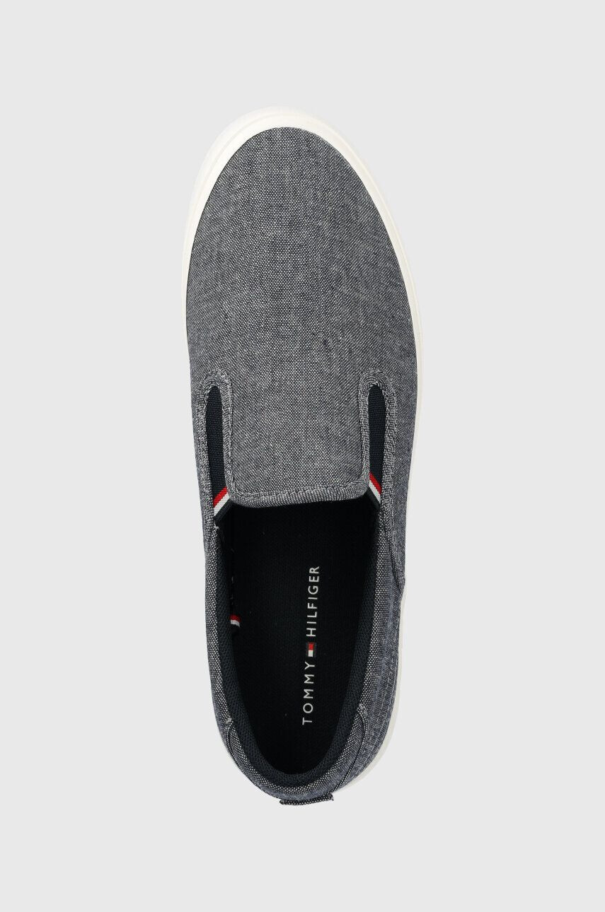 Tommy Hilfiger Teniske TH HI VULC CORE LOW SLIP ON moške mornarsko modra barva - Pepit.si