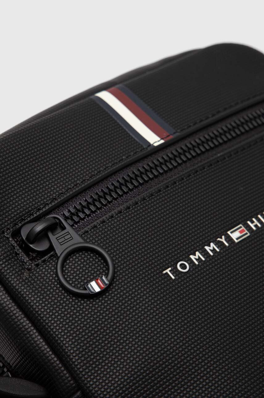 Tommy Hilfiger Torbica za okoli pasu črna barva - Pepit.si