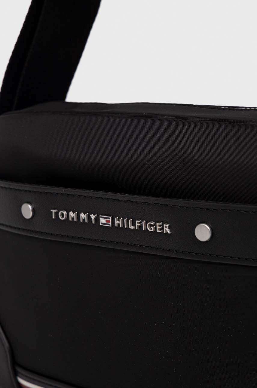 Tommy Hilfiger Torbica za okoli pasu črna barva - Pepit.si