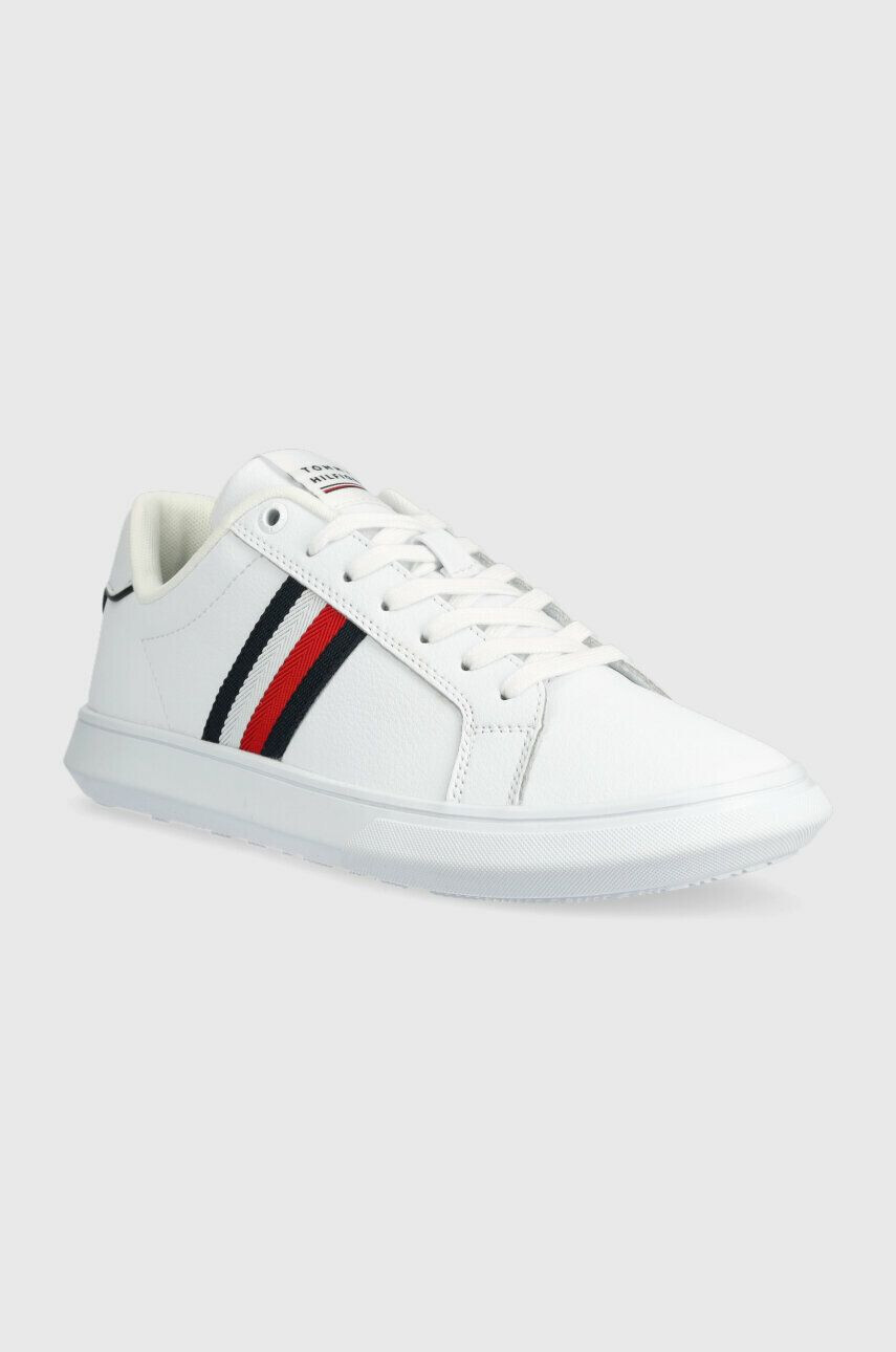 Tommy Hilfiger Usnjene teniske CORPORATE LEATHER CUP STRIPES bela barva FM0FM04732 - Pepit.si