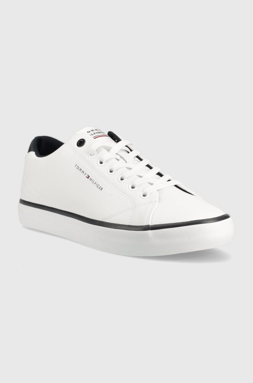 Tommy Hilfiger Usnjene teniske TH HI VULC CORE LOW LEATHER bela barva FM0FM04731 - Pepit.si