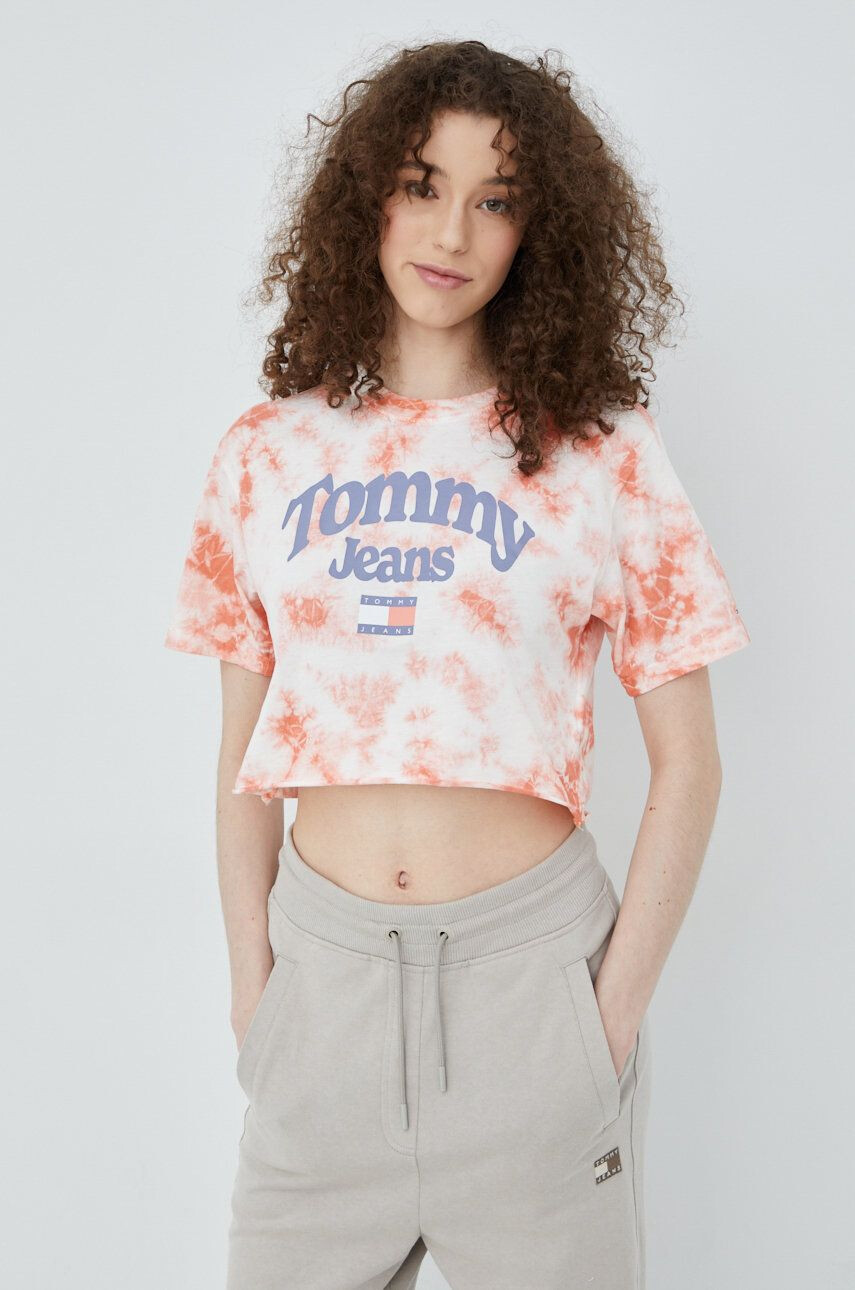 Tommy Jeans Bombažen t-shirt roza barva - Pepit.si