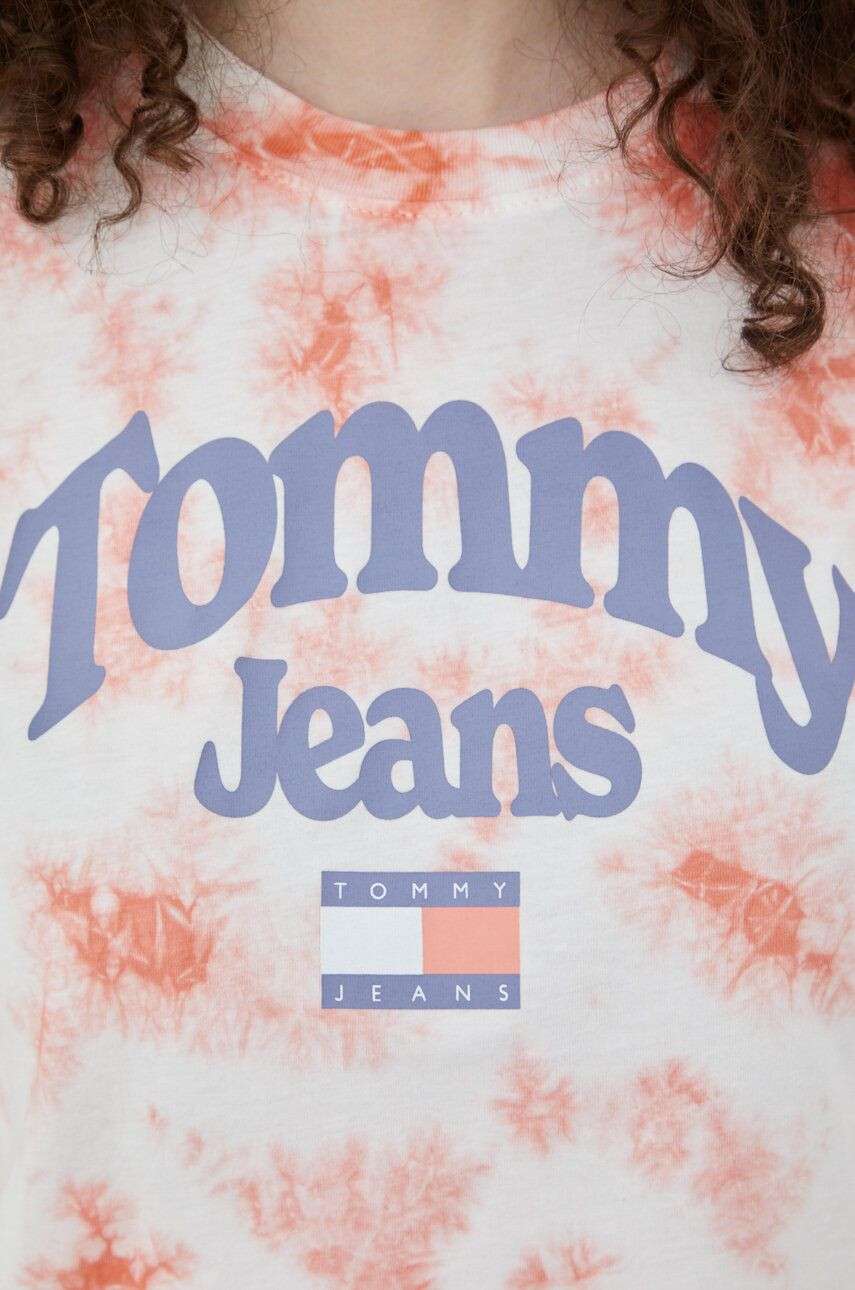 Tommy Jeans Bombažen t-shirt roza barva - Pepit.si