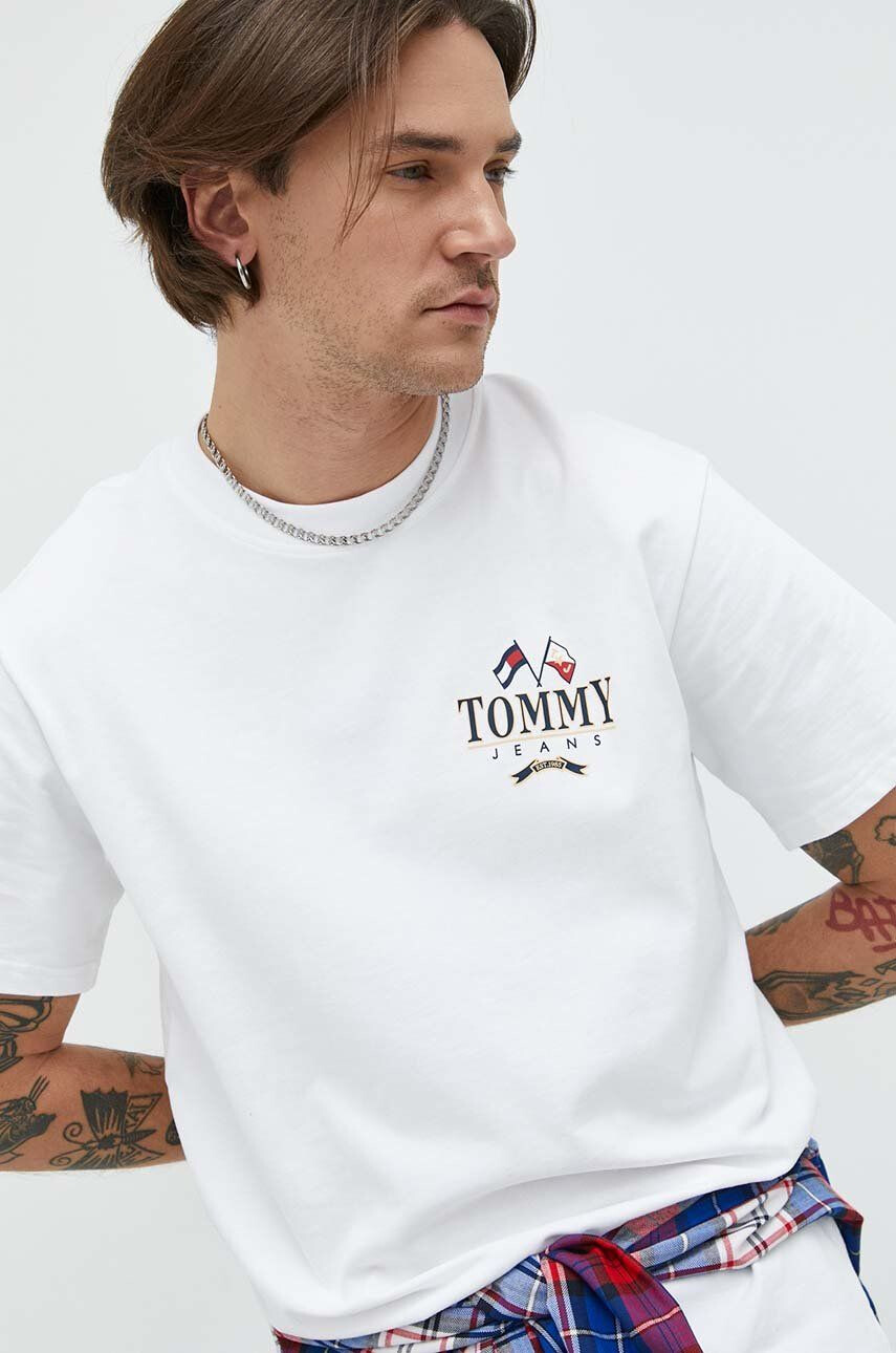 Tommy Jeans Bombažna kratka majica - Pepit.si