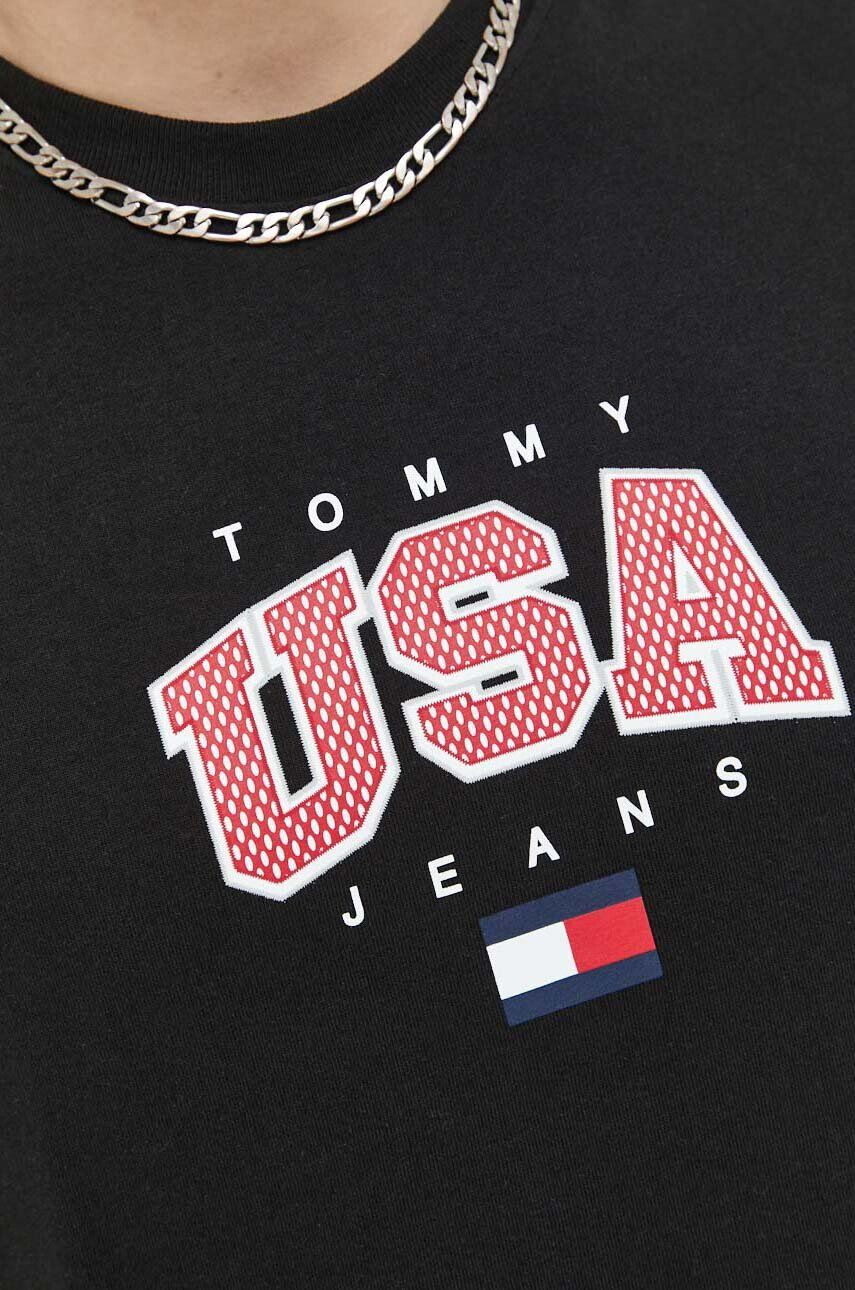 Tommy Jeans Bombažna kratka majica črna barva - Pepit.si