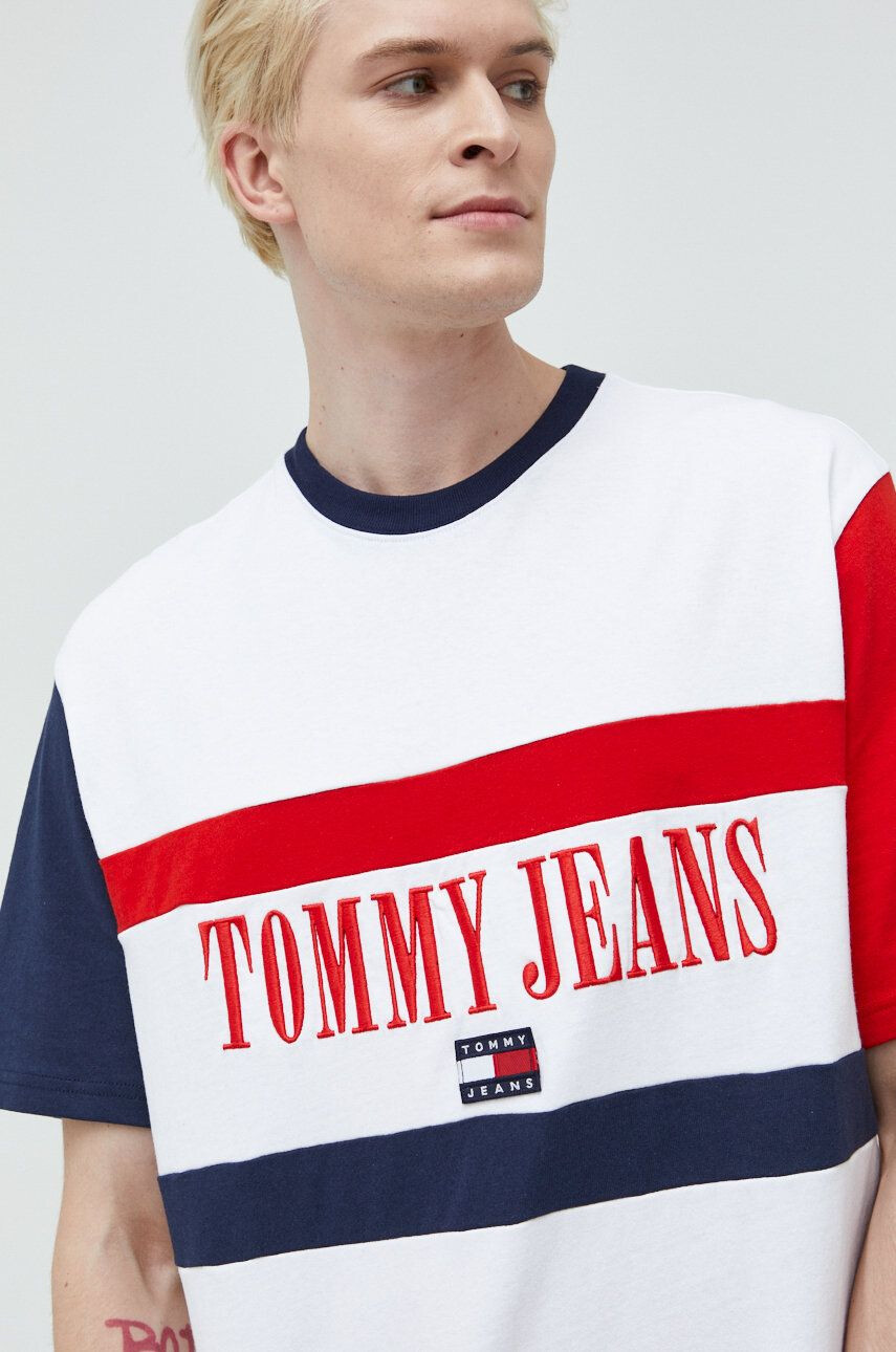 Tommy Jeans Bombažna kratka majica - Pepit.si