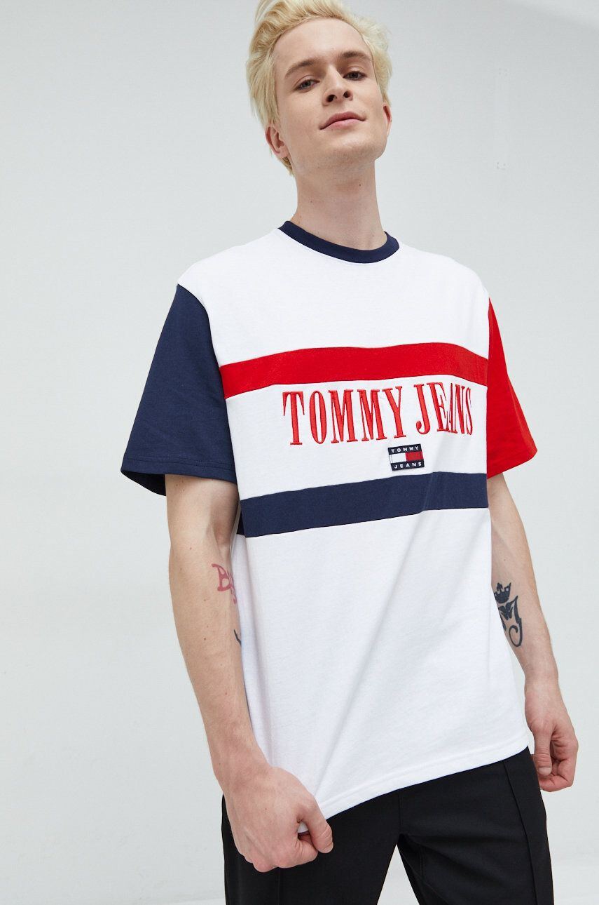 Tommy Jeans Bombažna kratka majica - Pepit.si