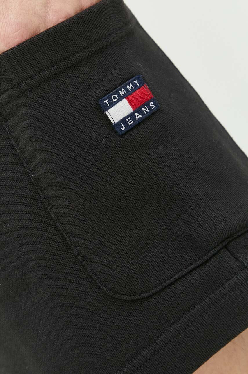 Tommy Jeans Bombažne kratke hlače - Pepit.si