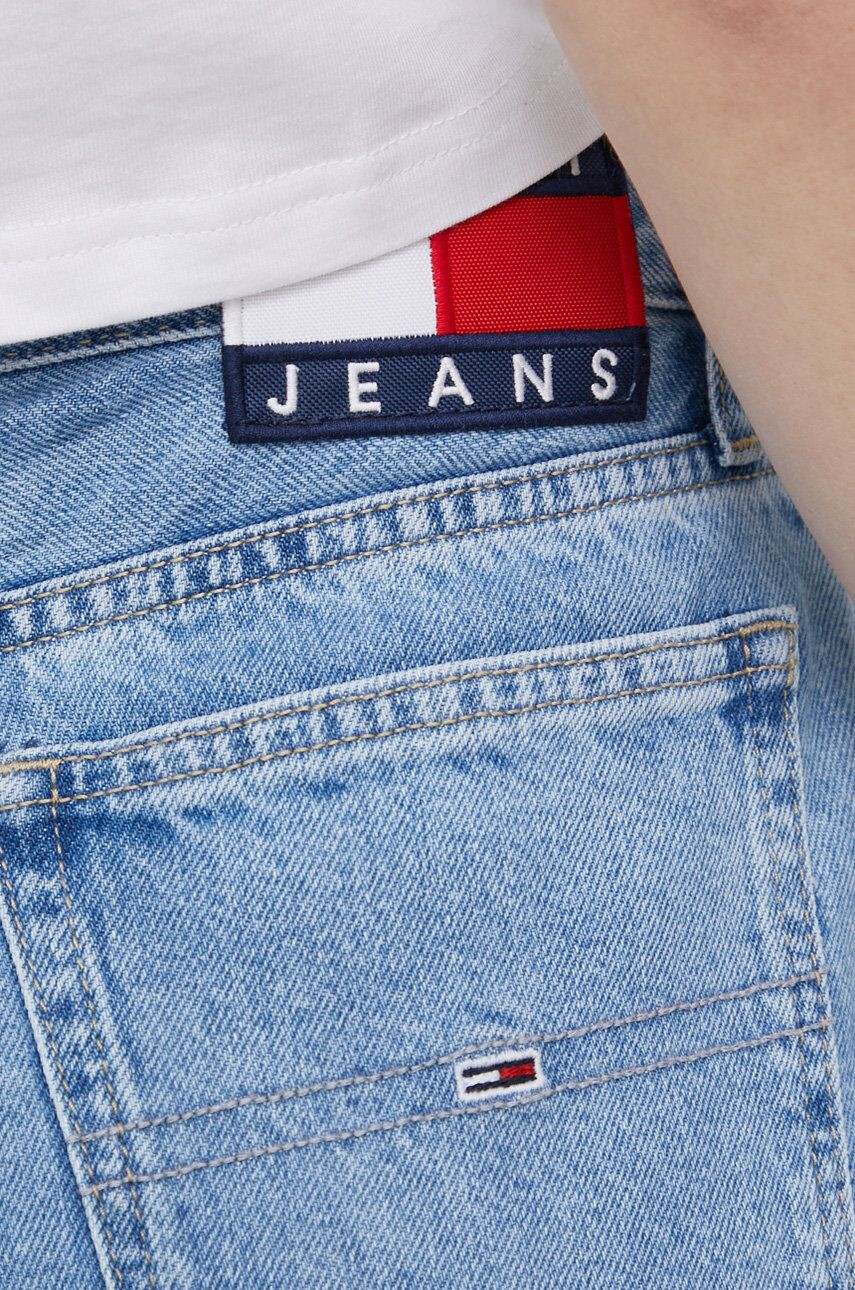 Tommy Jeans Bombažne kratke hlače iz jeansa Bf0012 žensko - Pepit.si