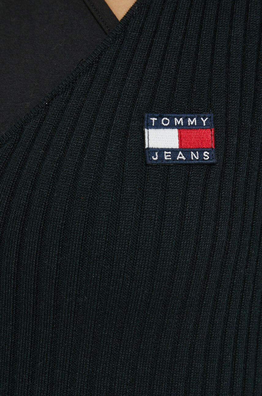 Tommy Jeans Jopica ženski črna barva - Pepit.si