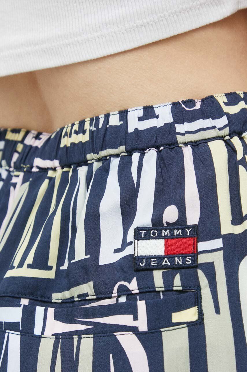 Tommy Jeans Kratke hlače ženski mornarsko modra barva - Pepit.si