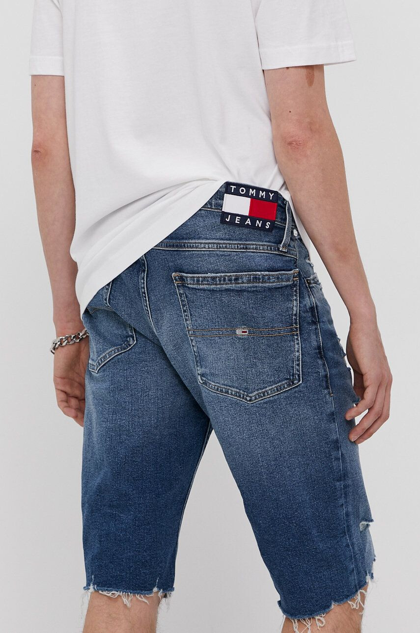 Tommy Jeans Kratke hlače iz jeansa - Pepit.si