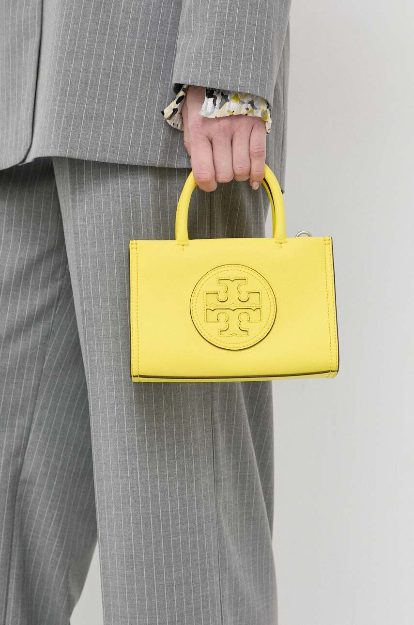 Tory Burch Torbica rumena barva - Pepit.si