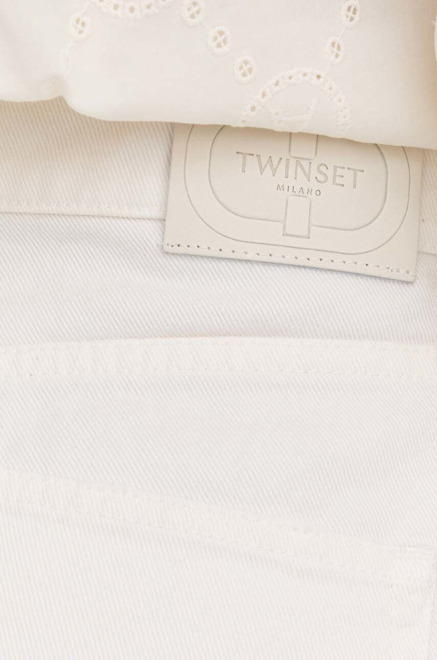 Twinset Jeans kratke hlače ženski bela barva - Pepit.si