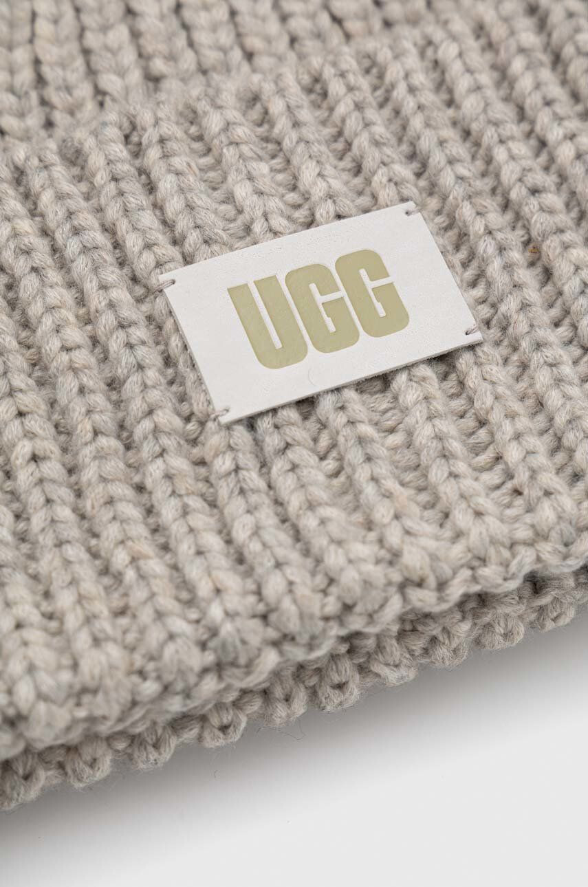 Ugg Kapa in šal s primesjo volne Chunky - Pepit.si