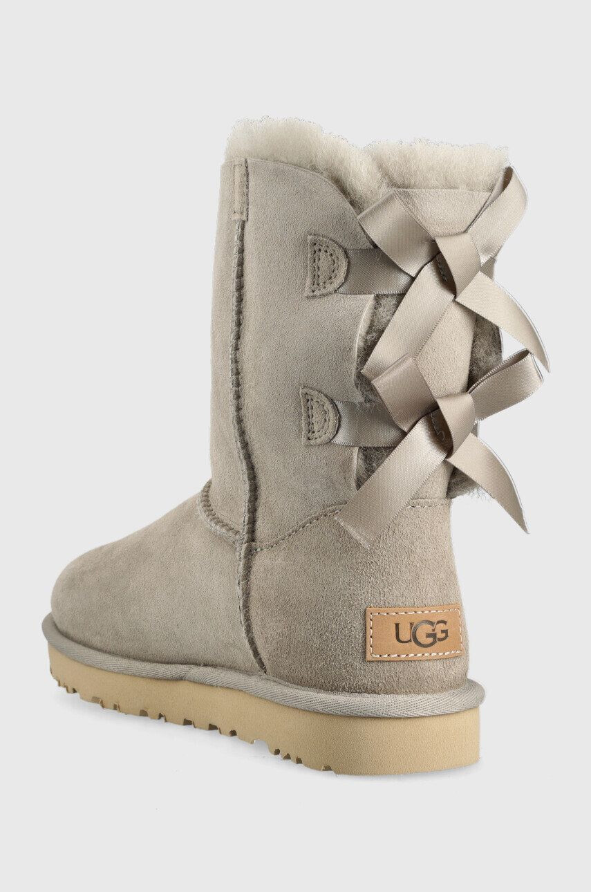 Ugg Snežke iz semiša W Bailey Bow Ii siva barva - Pepit.si