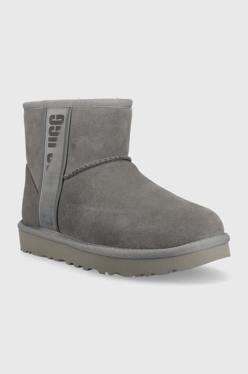 Ugg Snežke iz semiša W Classic Mini Slide Logo II ženske siva barva - Pepit.si