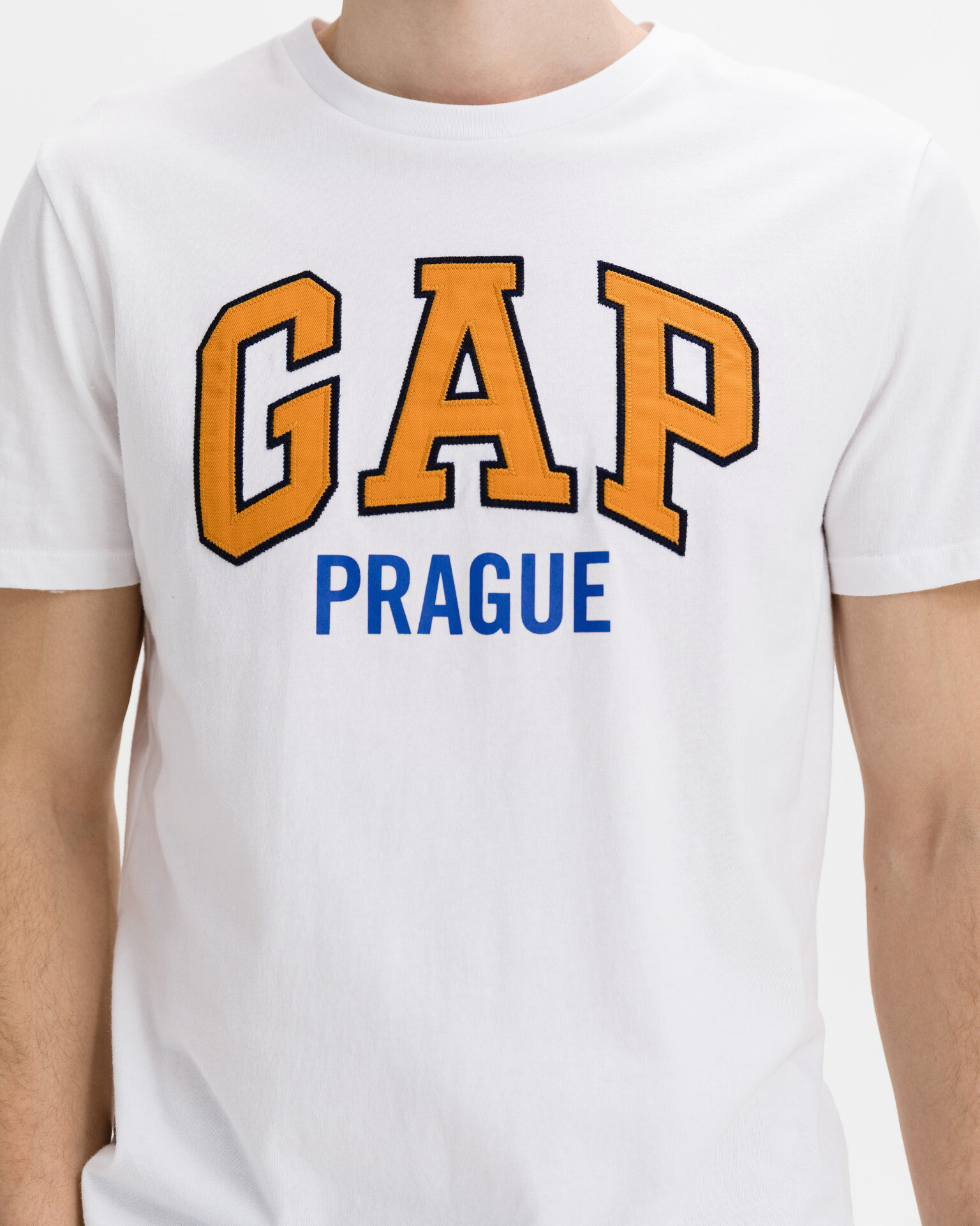 GAP Prague City Majica Bela - Pepit.si