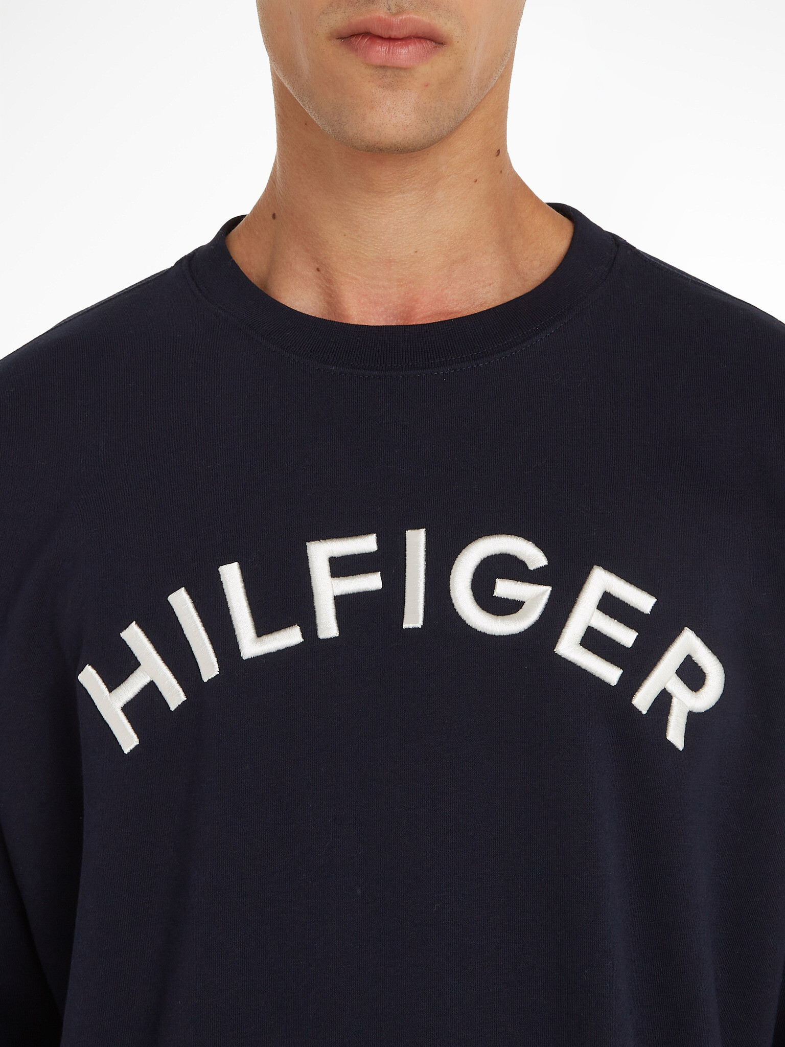 Tommy Hilfiger Arched Crew Pulover Modra - Pepit.si