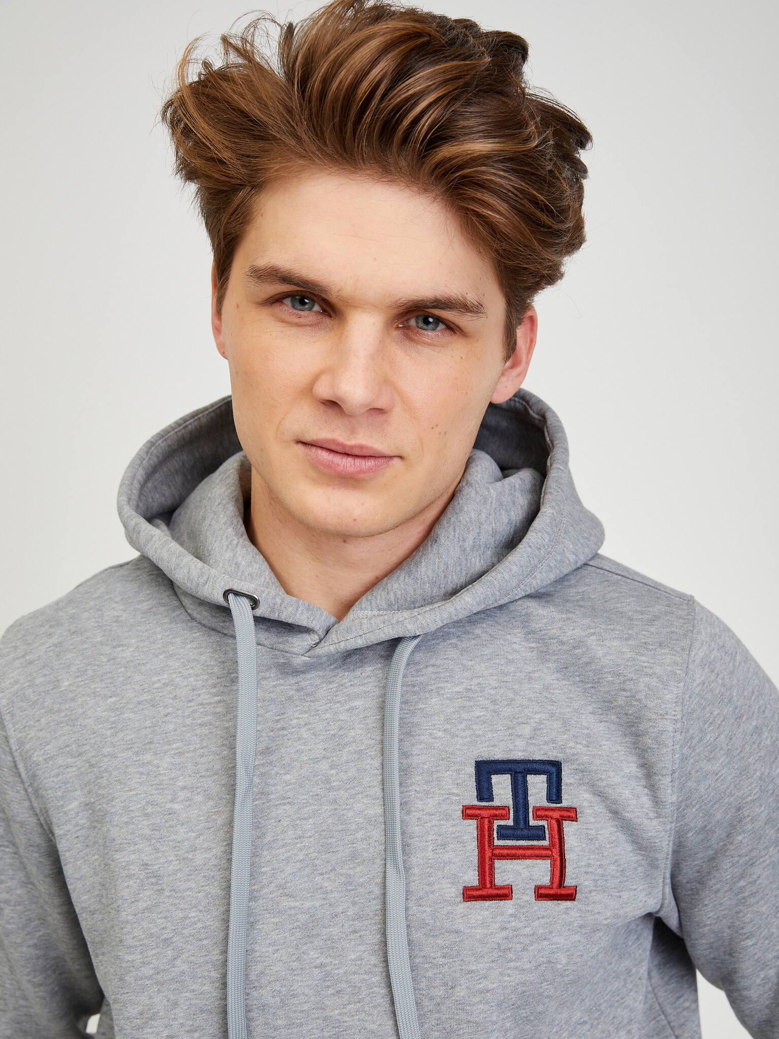 Tommy Hilfiger Pulover Siva - Pepit.si