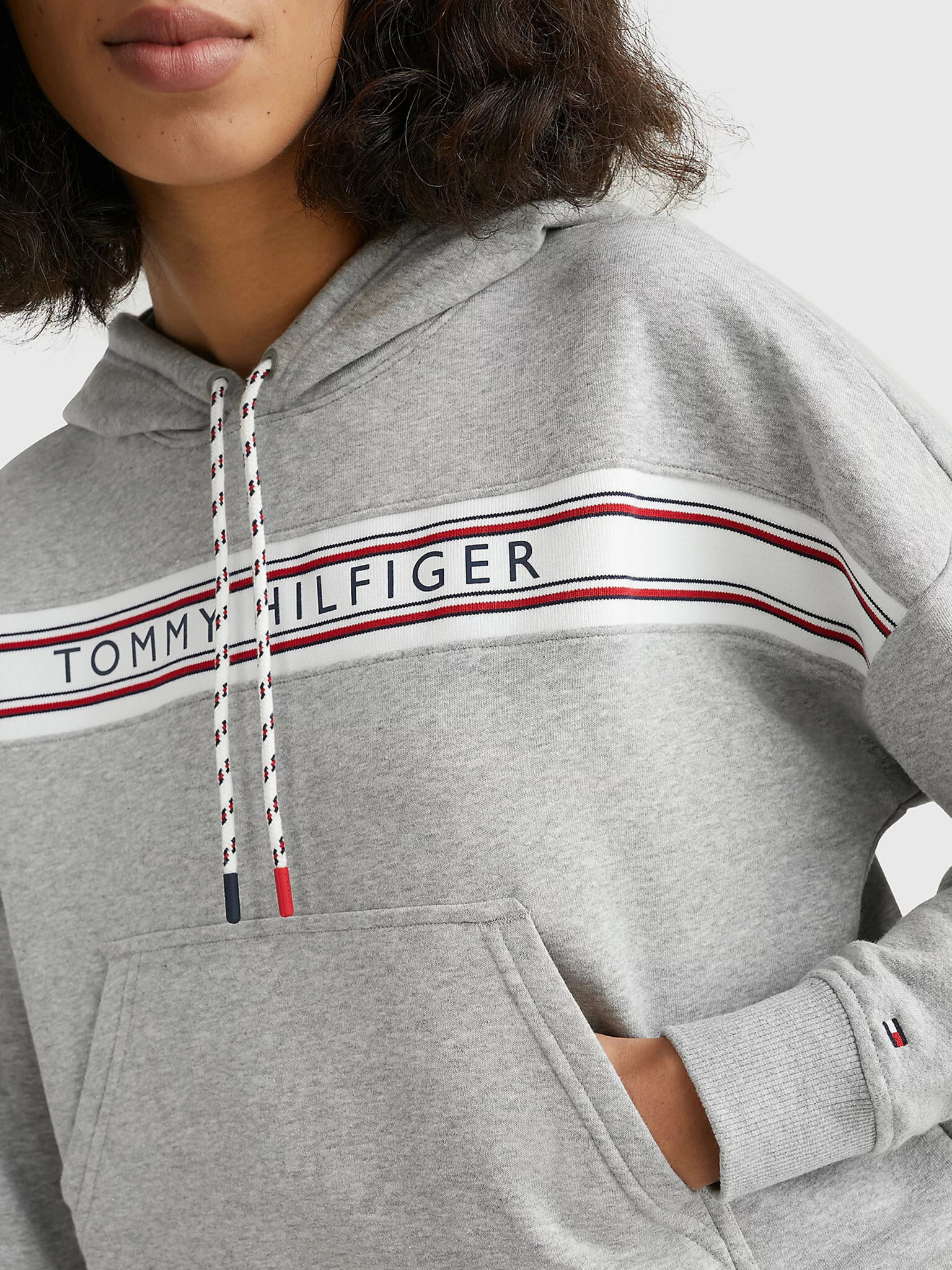 Tommy Hilfiger Pulover Siva - Pepit.si