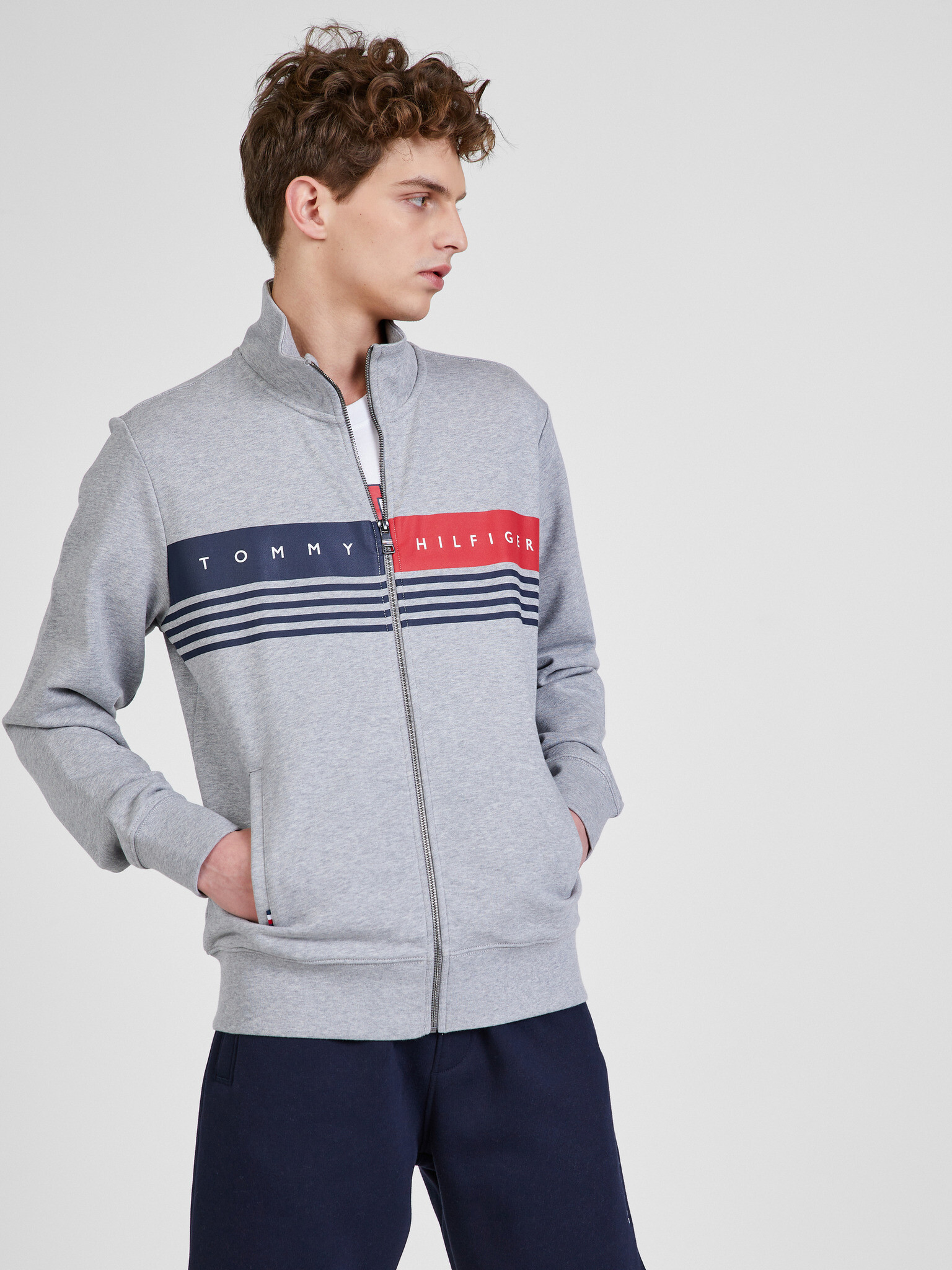 Tommy Hilfiger Pulover Siva - Pepit.si