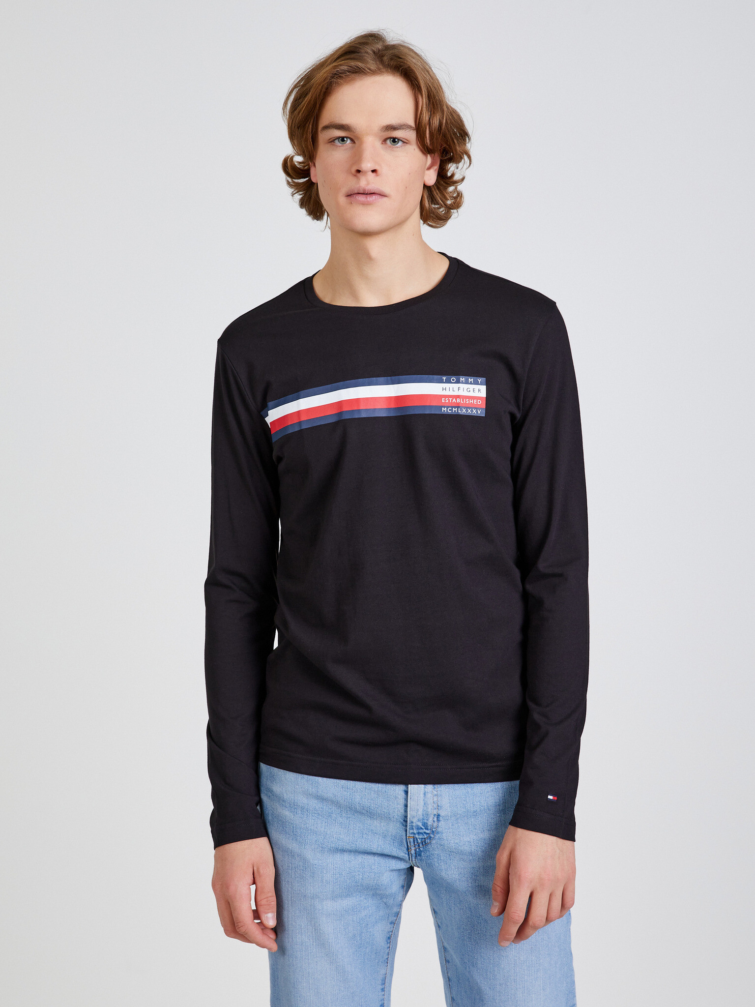 Tommy Hilfiger Sliced Bar Majica Črna - Pepit.si