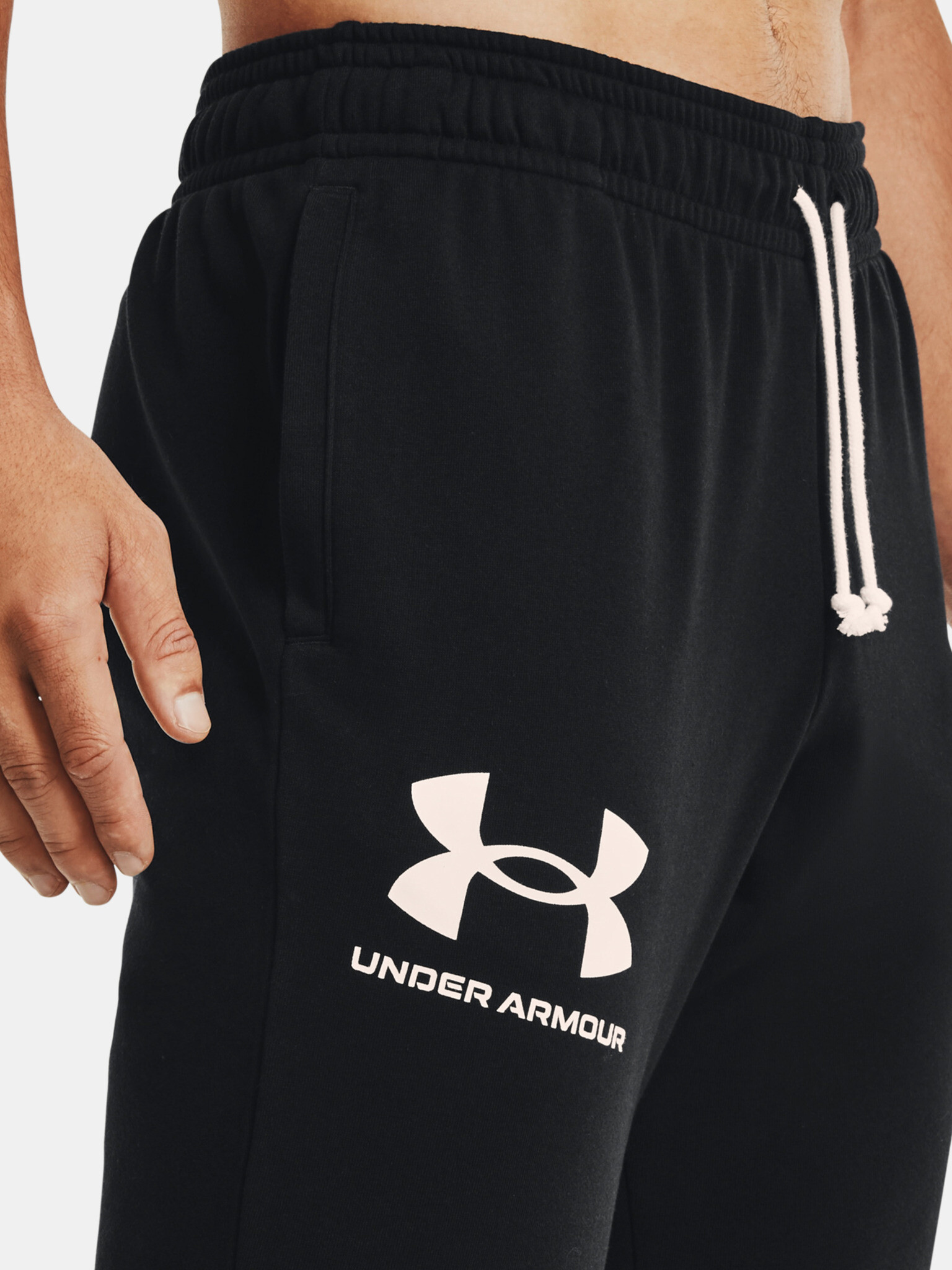 Under Armour RIVAL TERRY JOGGER - černá Spodnji del trenirke Črna - Pepit.si