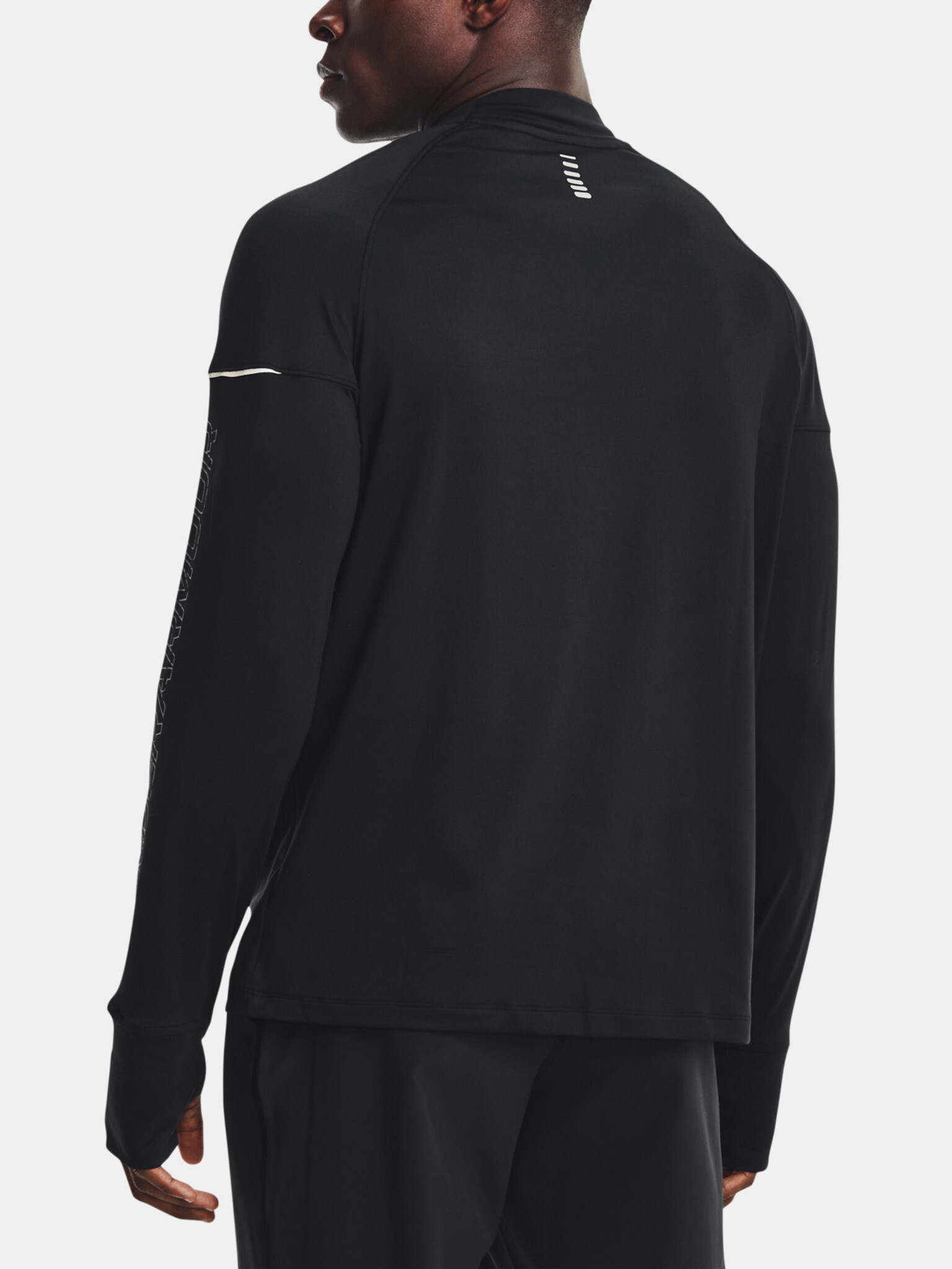 Under Armour UA Outrun The Cpld LS Majica Črna - Pepit.si