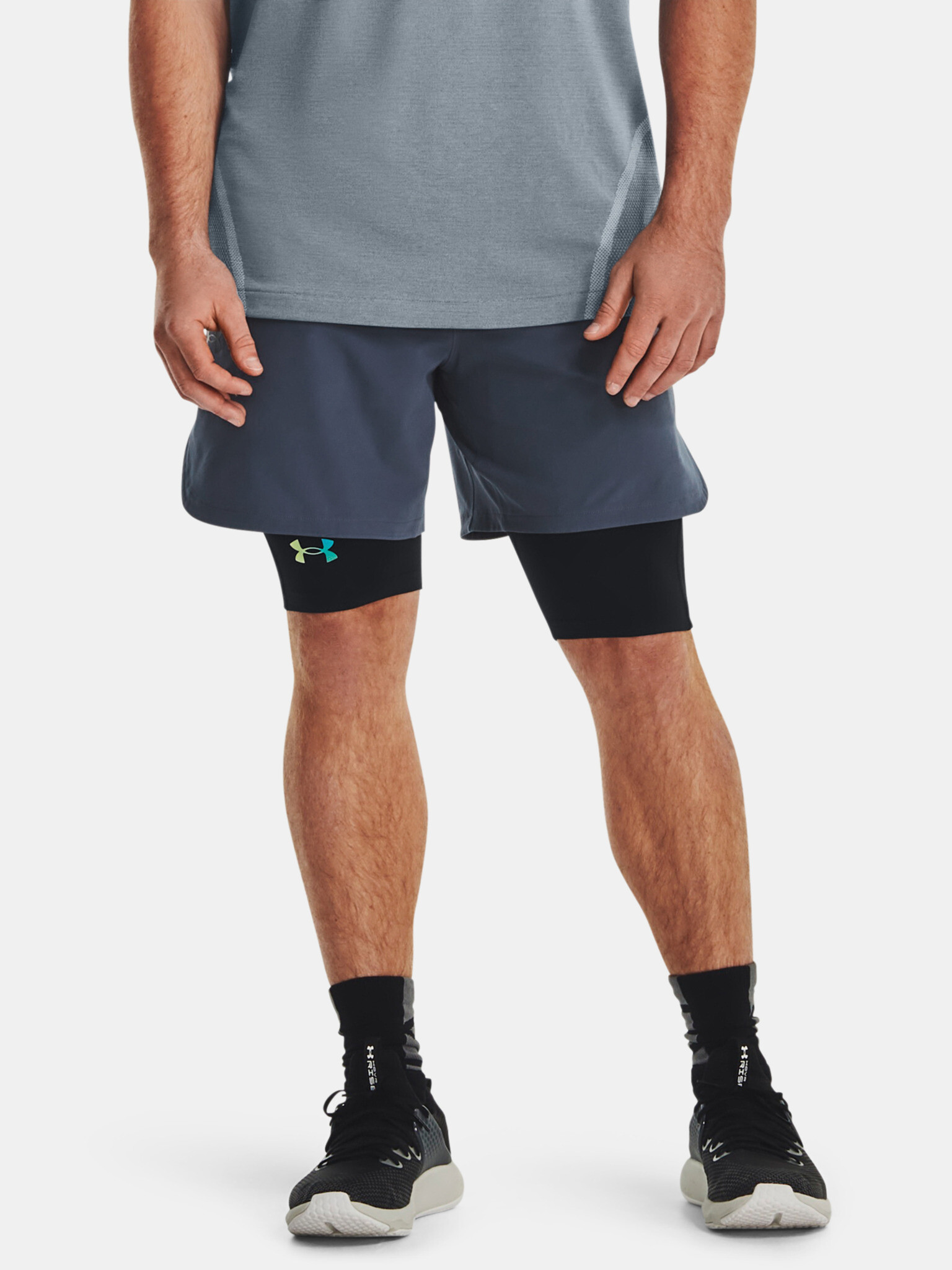 Under Armour UA Peak Woven Shorts-GRY Kratke hlače Siva - Pepit.si