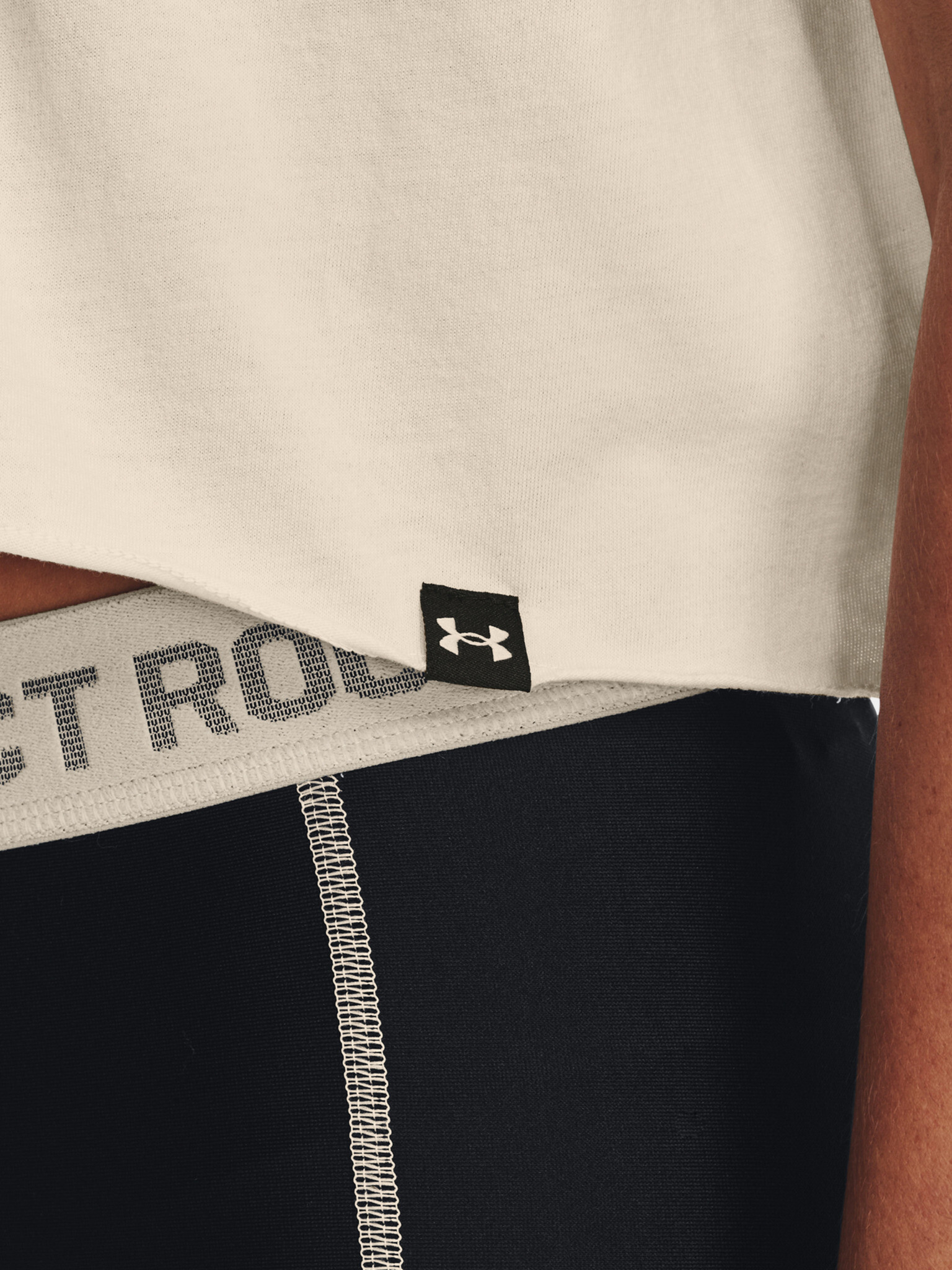 Under Armour UA Project Rock SS Crop Majica Bež - Pepit.si