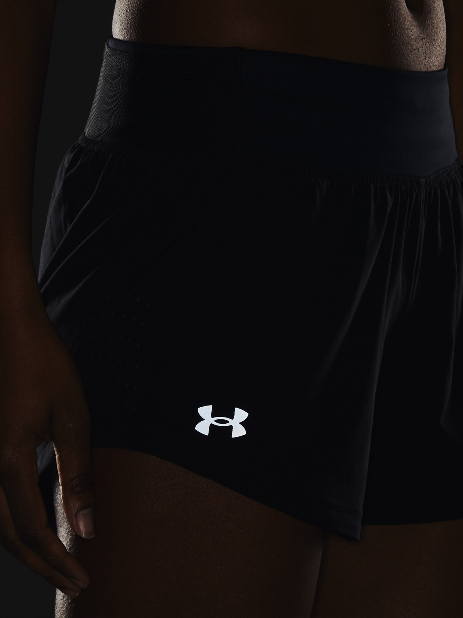 Under Armour UA SpeedPocket Perf Kratke hlače Črna - Pepit.si