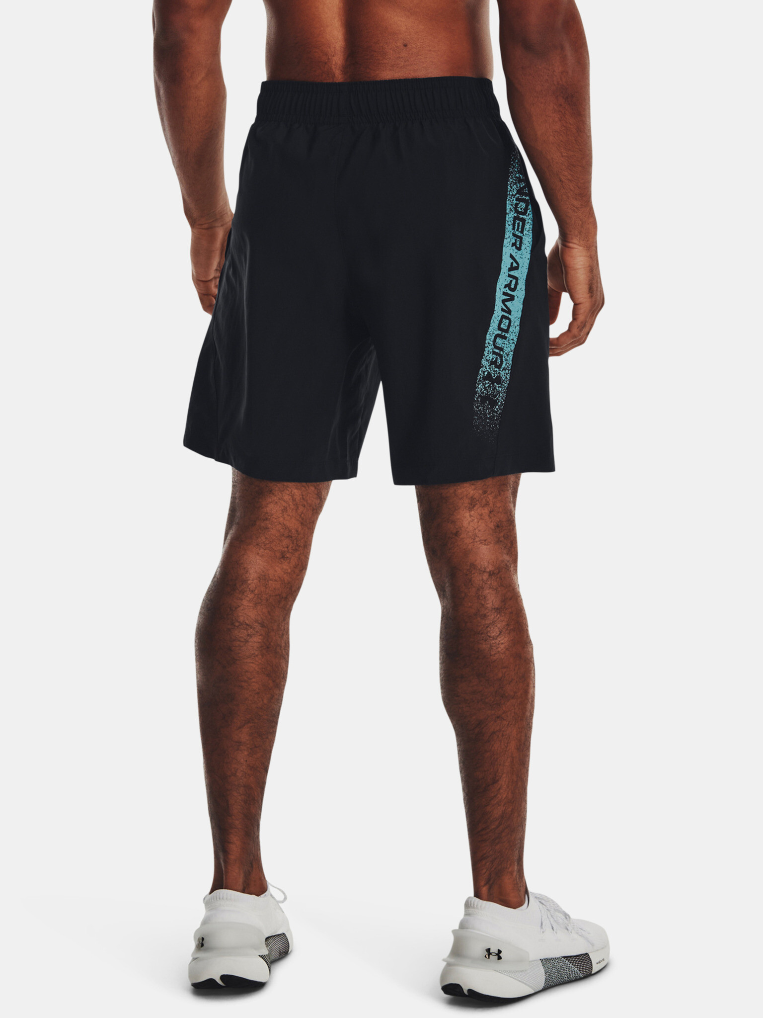 Under Armour UA Woven Graphic Shorts-BLK Kratke hlače Črna - Pepit.si