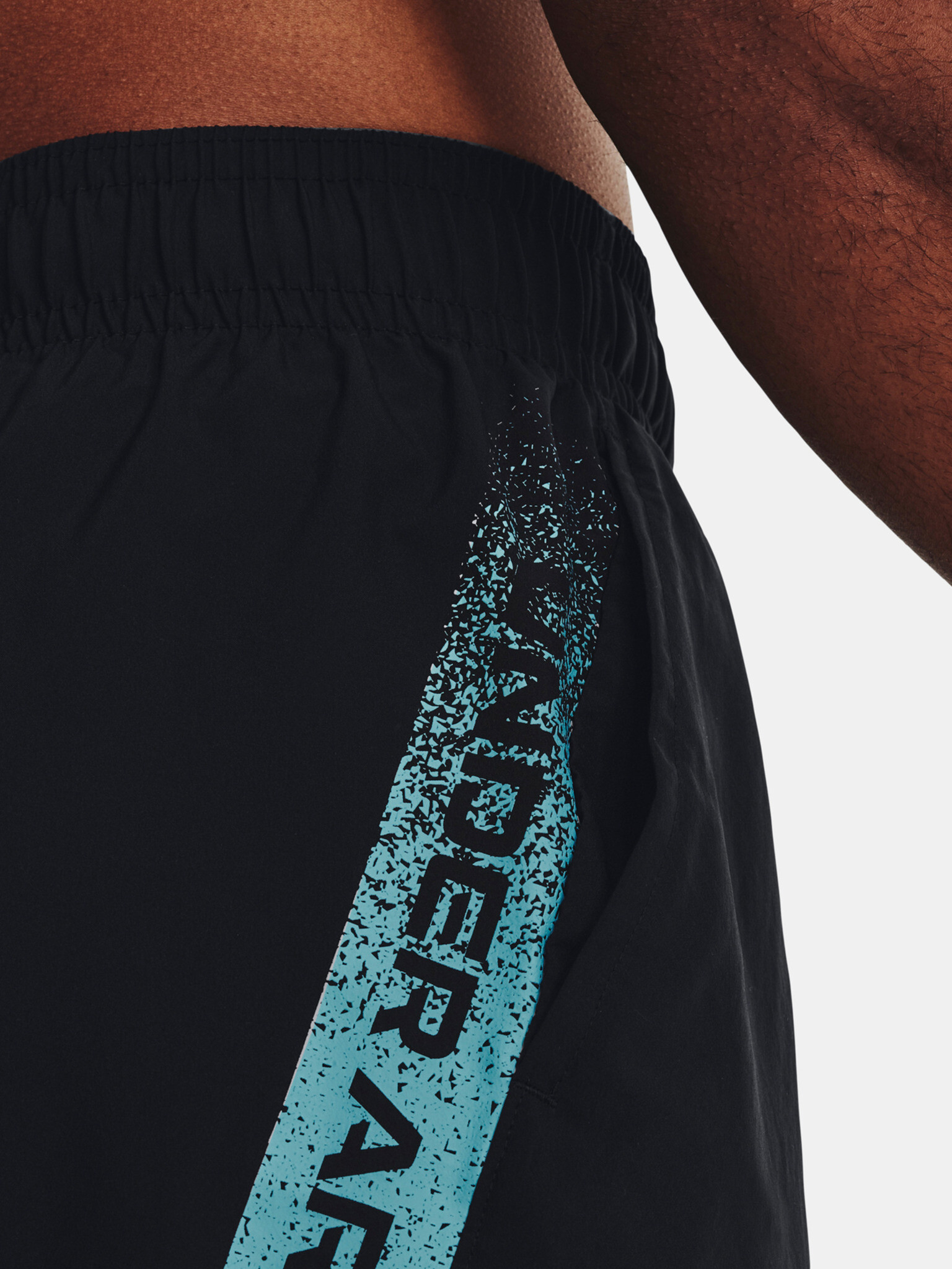 Under Armour UA Woven Graphic Shorts-BLK Kratke hlače Črna - Pepit.si