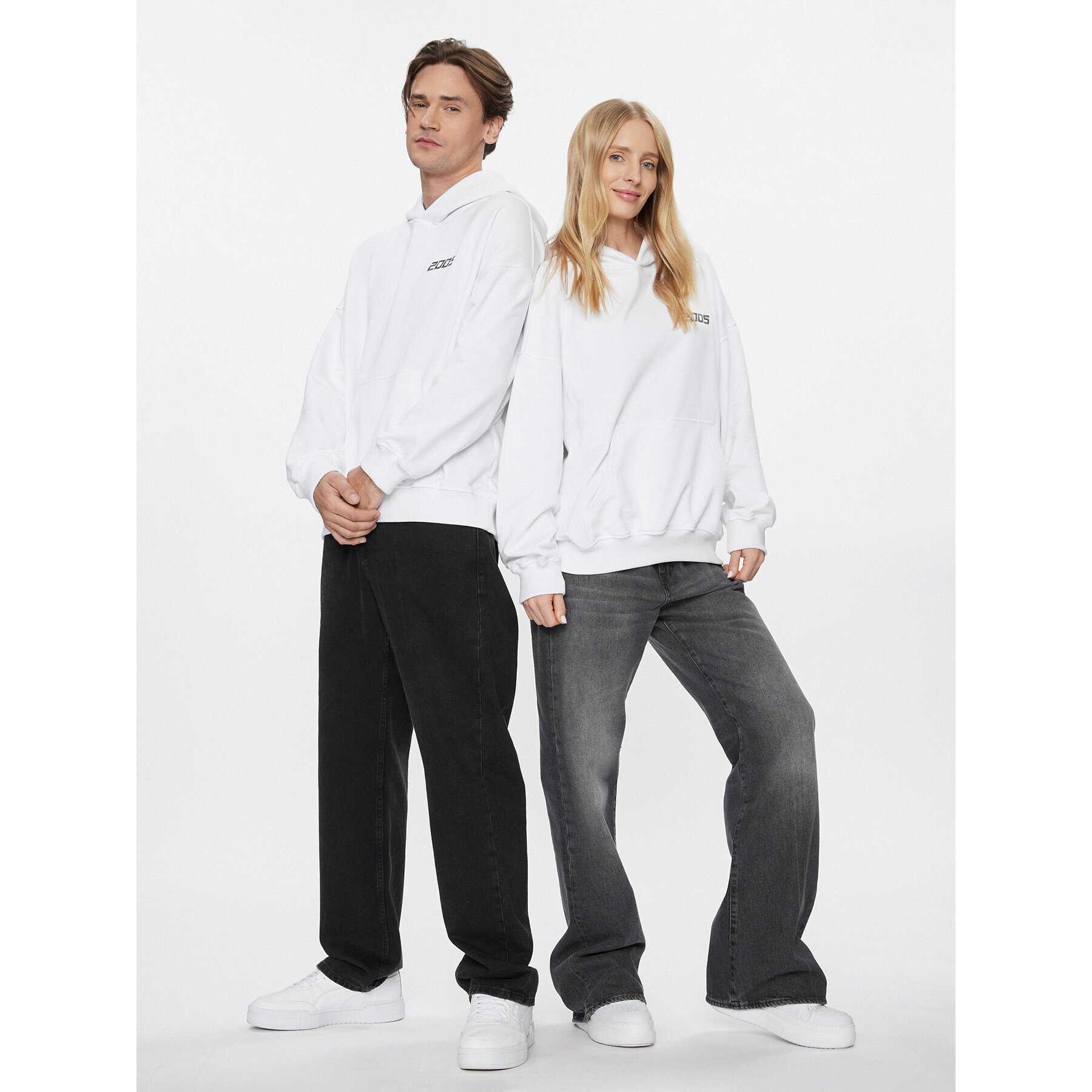 2005 Jopa Unisex Basic Bela Relaxed Fit - Pepit.si