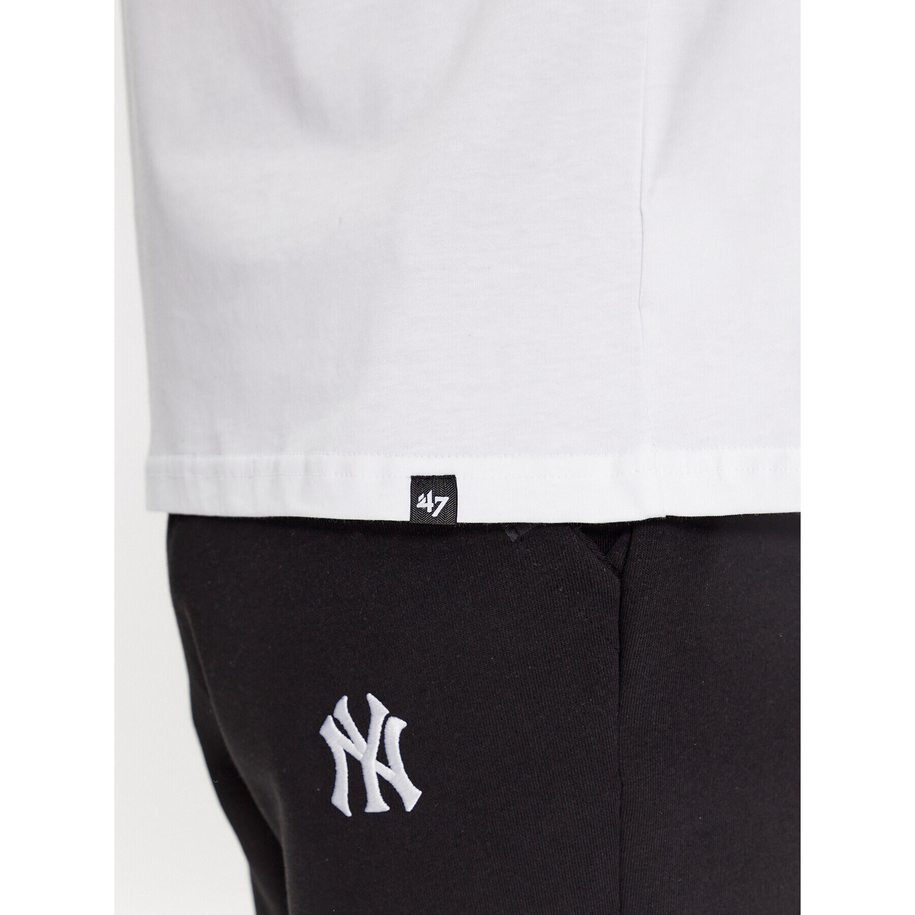 47 Brand Majica New York Yankees BB017TEMECH589889WW Bež Regular Fit - Pepit.si