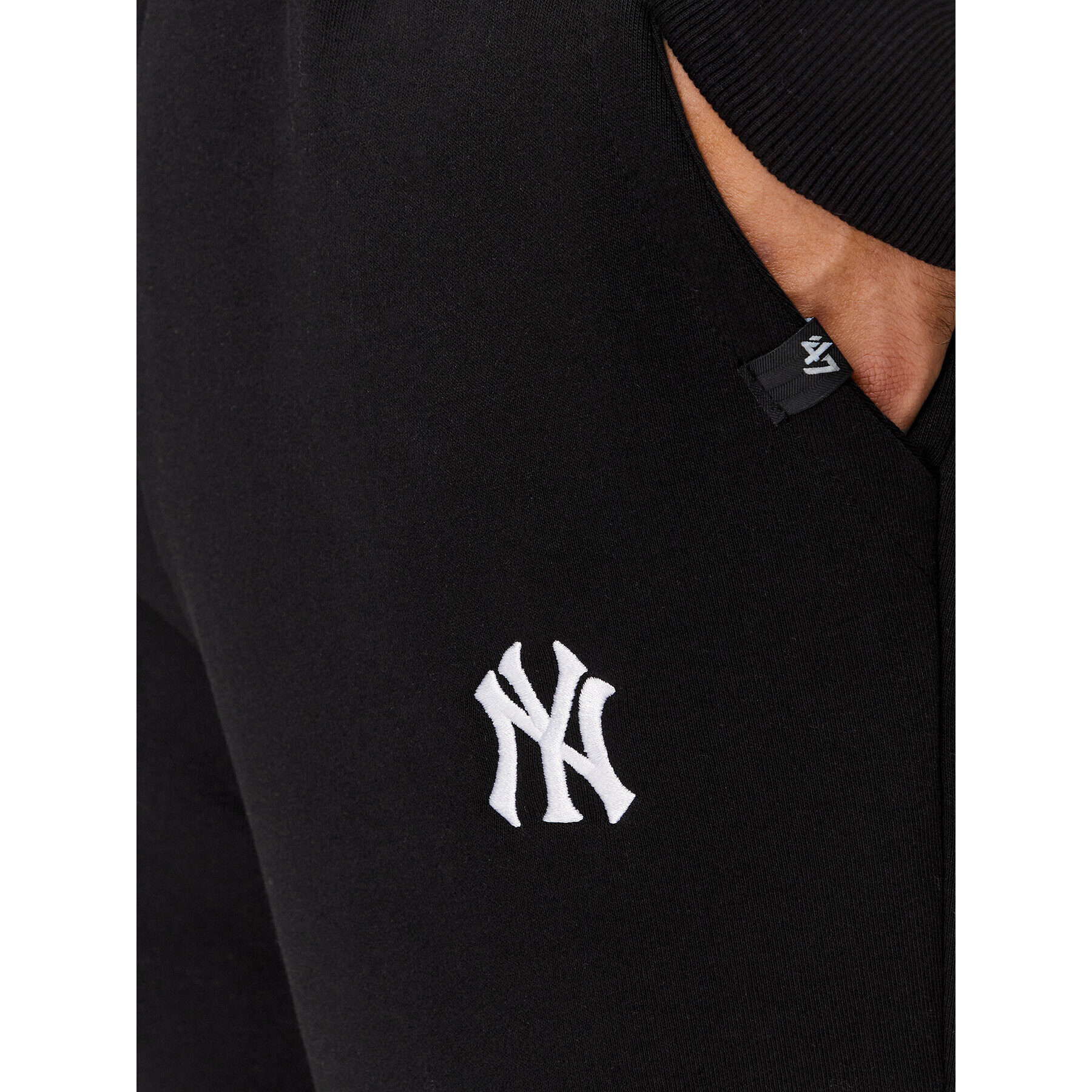 47 Brand Spodnji del trenirke New York Yankees BB017PMPJOS600076JK Črna Regular Fit - Pepit.si