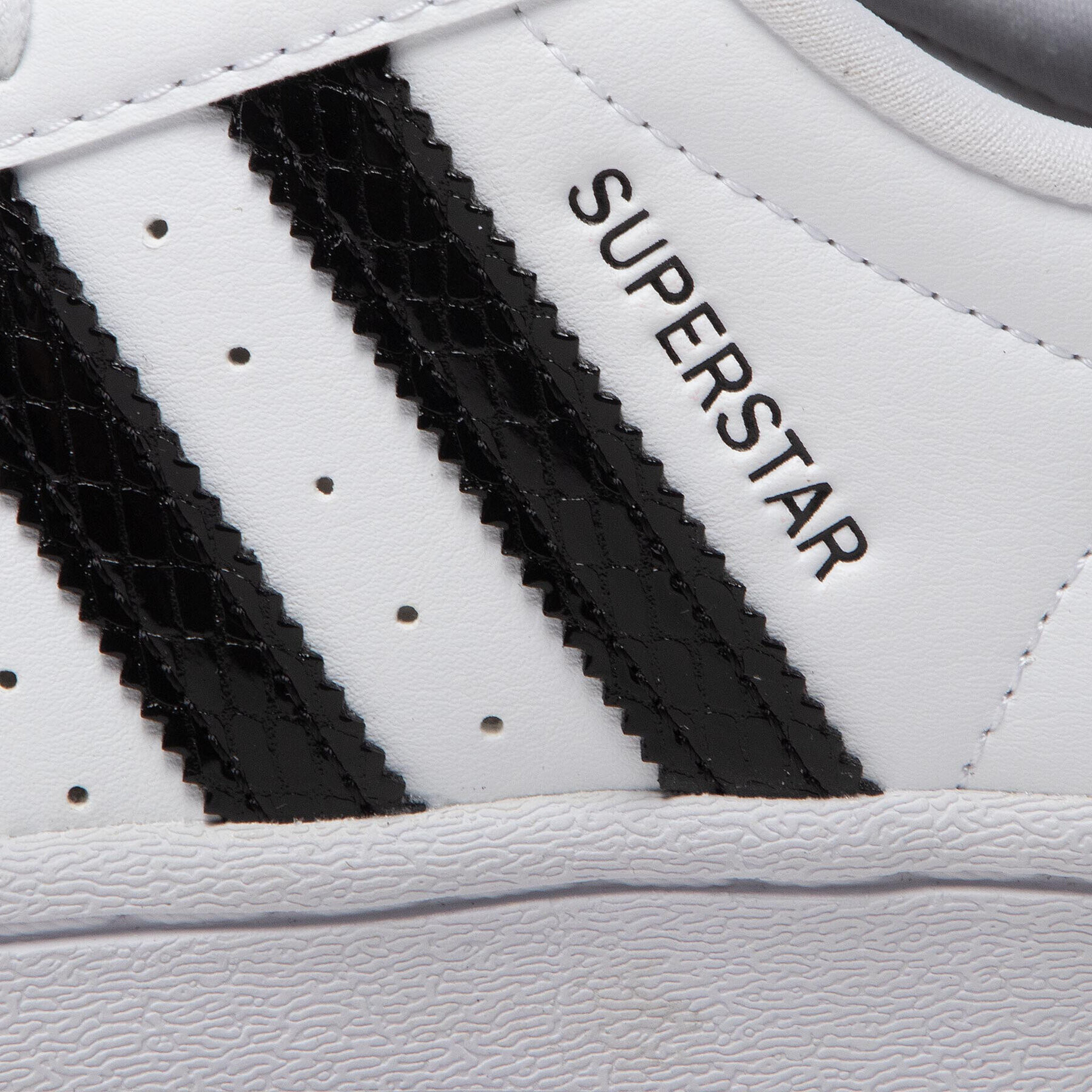 adidas Čevlji Superstar J GY9324 Bela - Pepit.si