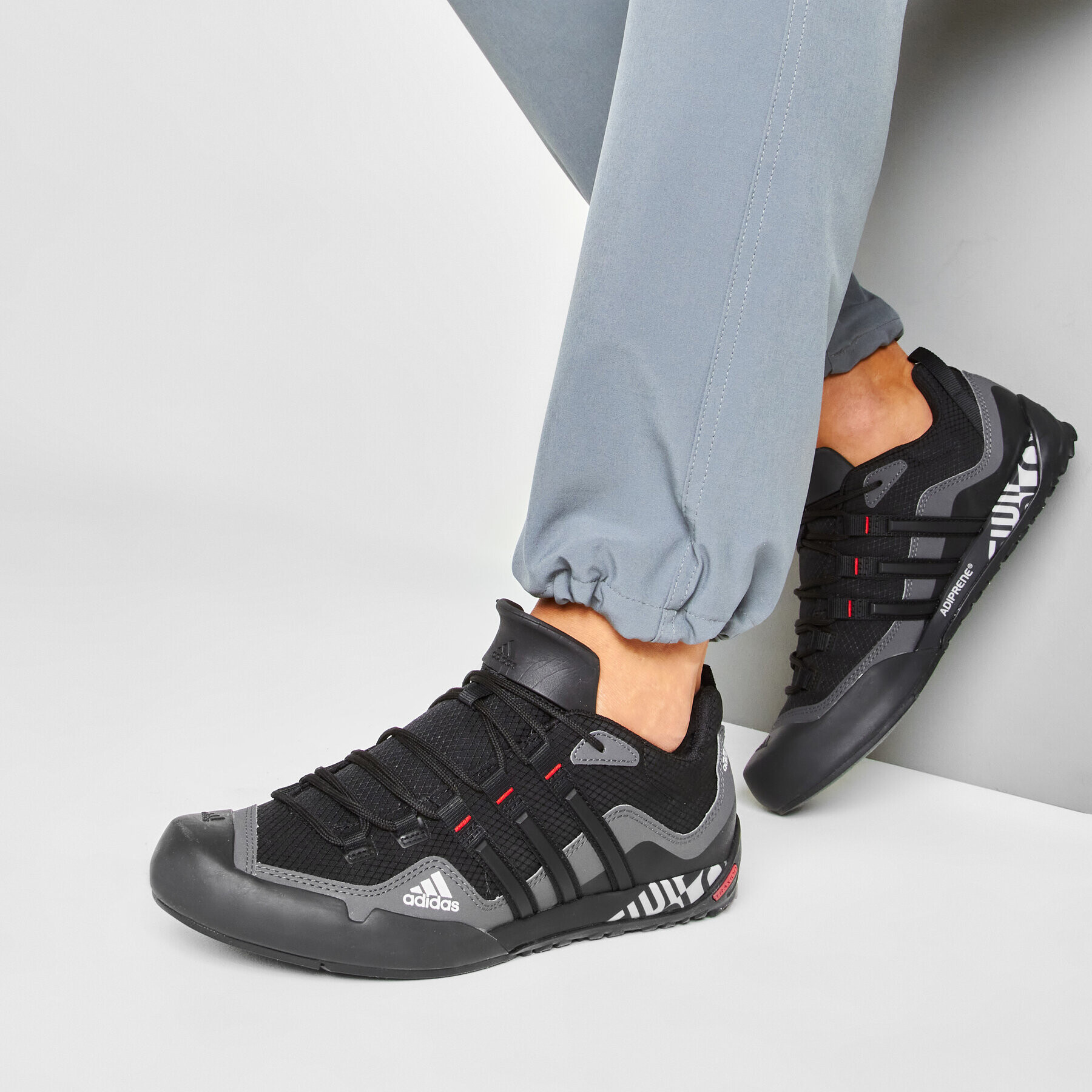 adidas Čevlji Terrex Swift Solo FX9323 Črna - Pepit.si