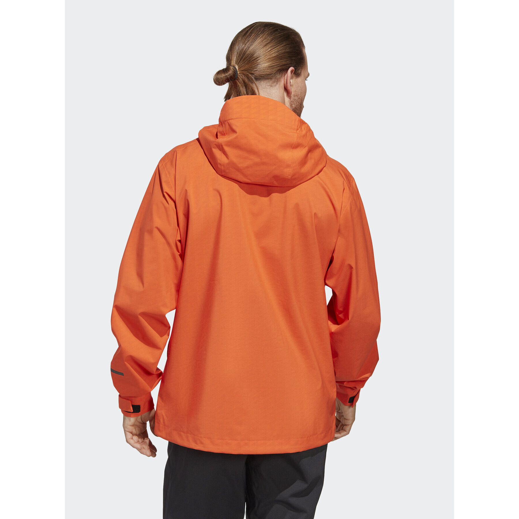 adidas Dežna jakna Terrex Multi RAIN.RDY HM4052 Oranžna Regular Fit - Pepit.si